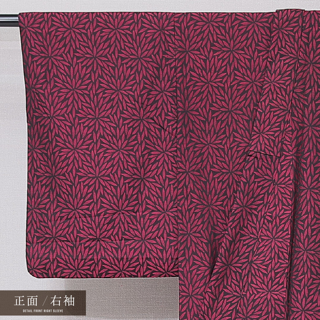 アンティーク 紬 袷 身丈149cm 裄丈61cm 正絹 Bランク バチ衿 XSサイズ 花柄 黒系 RP 1223-15142