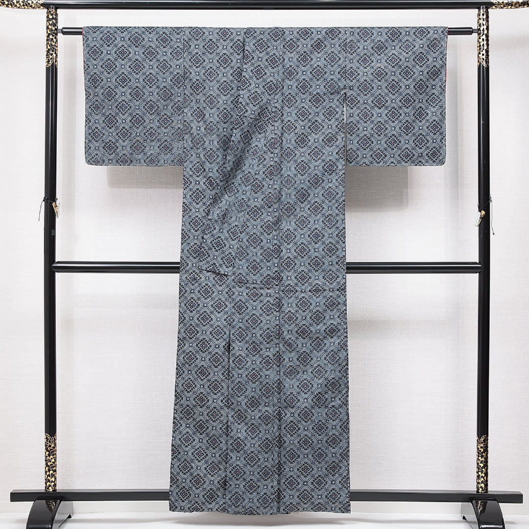 大島紬 袷 身丈157cm 裄丈63cm 正絹 Sランク インフォーマル 広衿 Mサイズ 蜀江 グレー系 RP 1223-15053