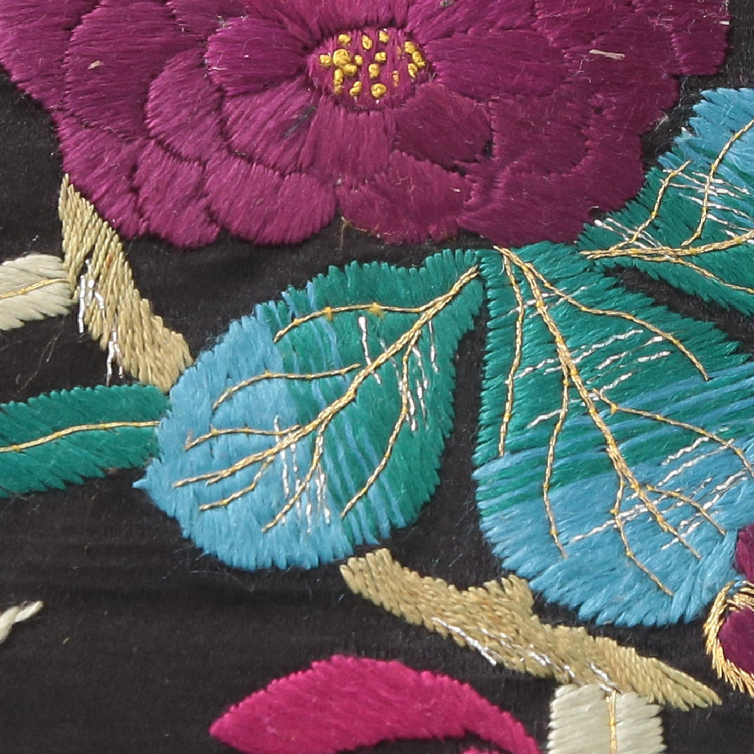 アンティーク 九寸名古屋帯 帯丈333cm 名古屋仕立て ポイント柄 Cランク 正絹 刺繍 金駒刺繍 菊 黒系 1224-04178