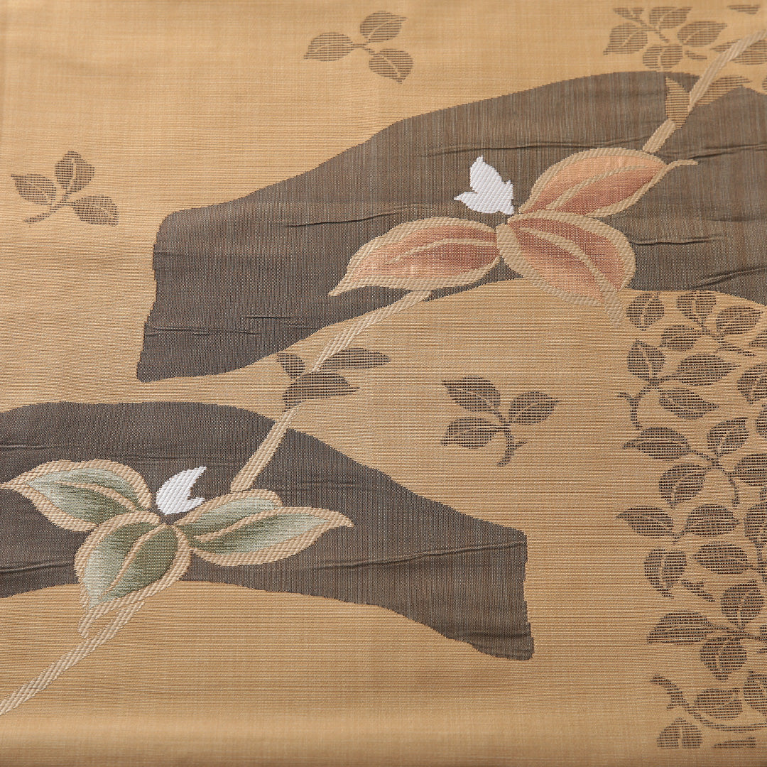 九寸名古屋帯 帯丈361cm カジュアル 名古屋仕立て ポイント柄 Dランク 正絹 ふくれ織 植物柄 ベージュ系 1224-03918