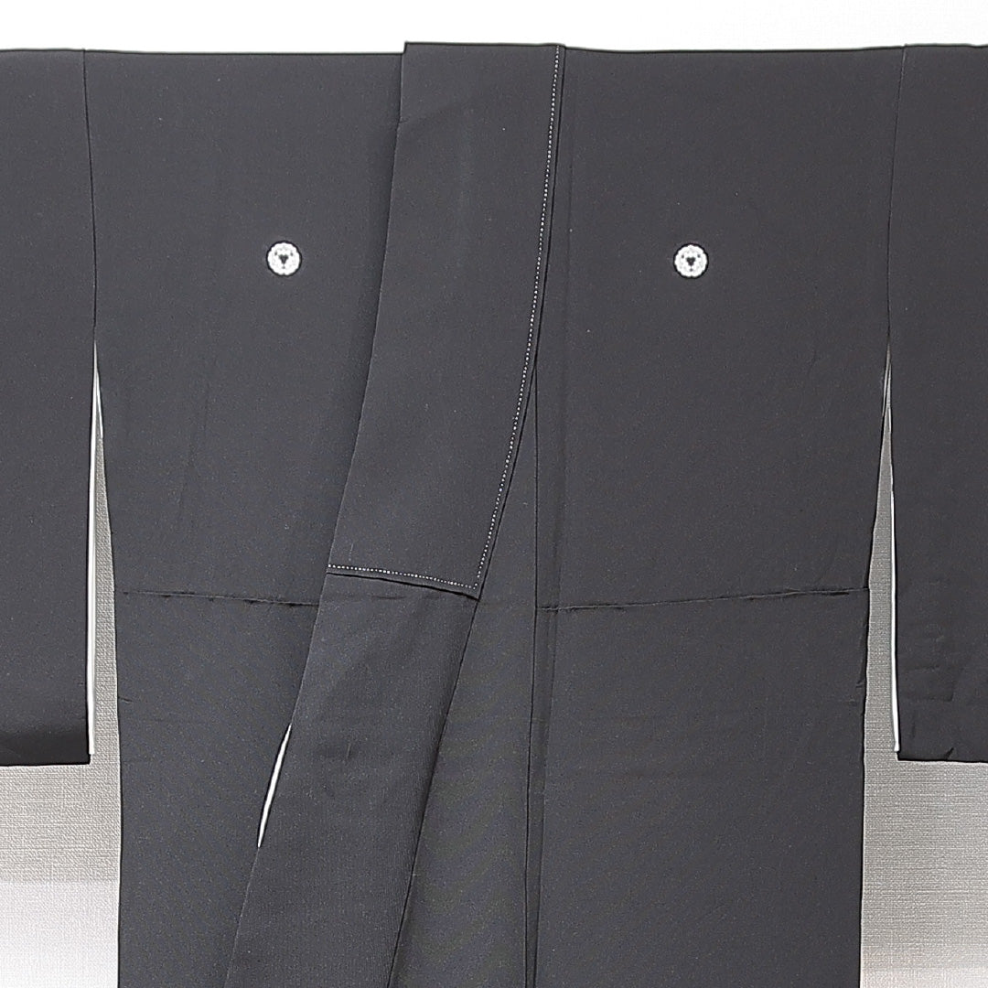 黒留袖 袷 身丈156cm 裄丈65cm 五つ紋 三つ松 フォーマル Sランク Mサイズ 正絹 比翼仕立て 広衿 扇 吉祥文様 刺繍 落款 1211-F0707