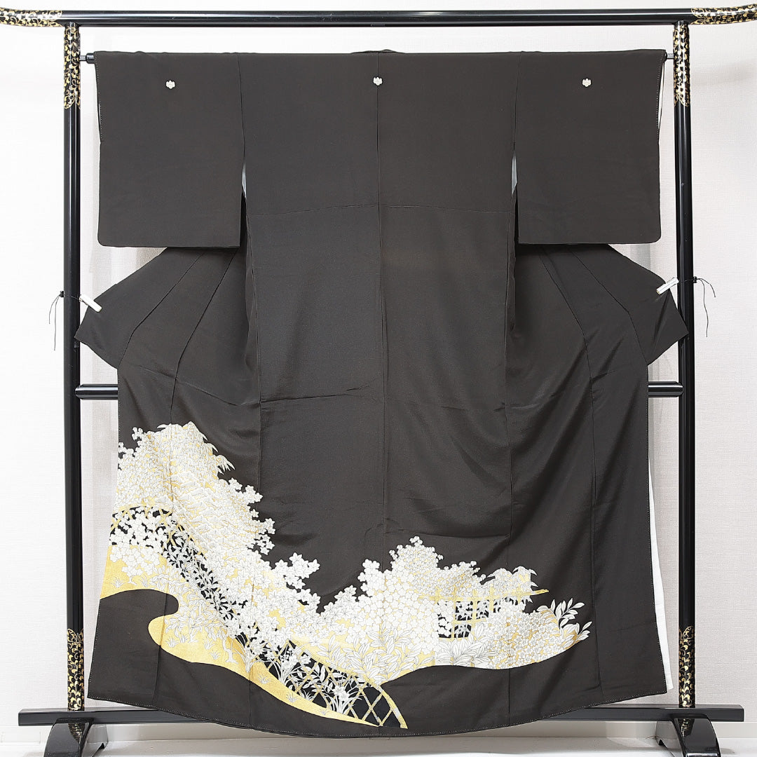 黒留袖 袷 身丈159cm 裄丈63cm 五つ紋 五三桐 フォーマル Sランク Mサイズ 正絹 比翼仕立て 広衿 桔梗 松 1211-F0705