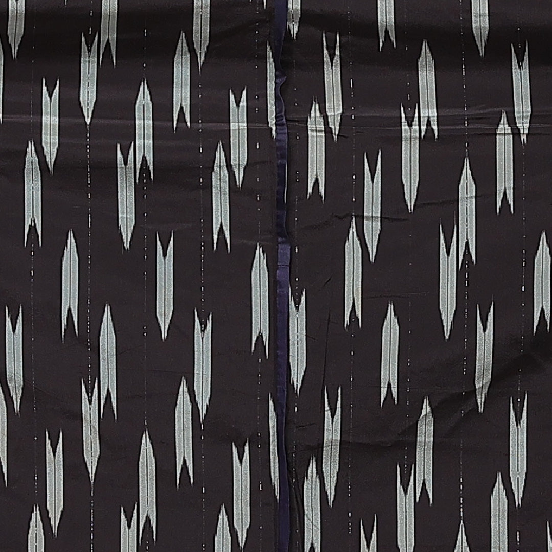 アンティーク お召 単衣 身丈154cm 裄丈62cm 正絹 Cランク Sサイズ バチ衿 ちりめん 矢絣 茶系 1265-15559