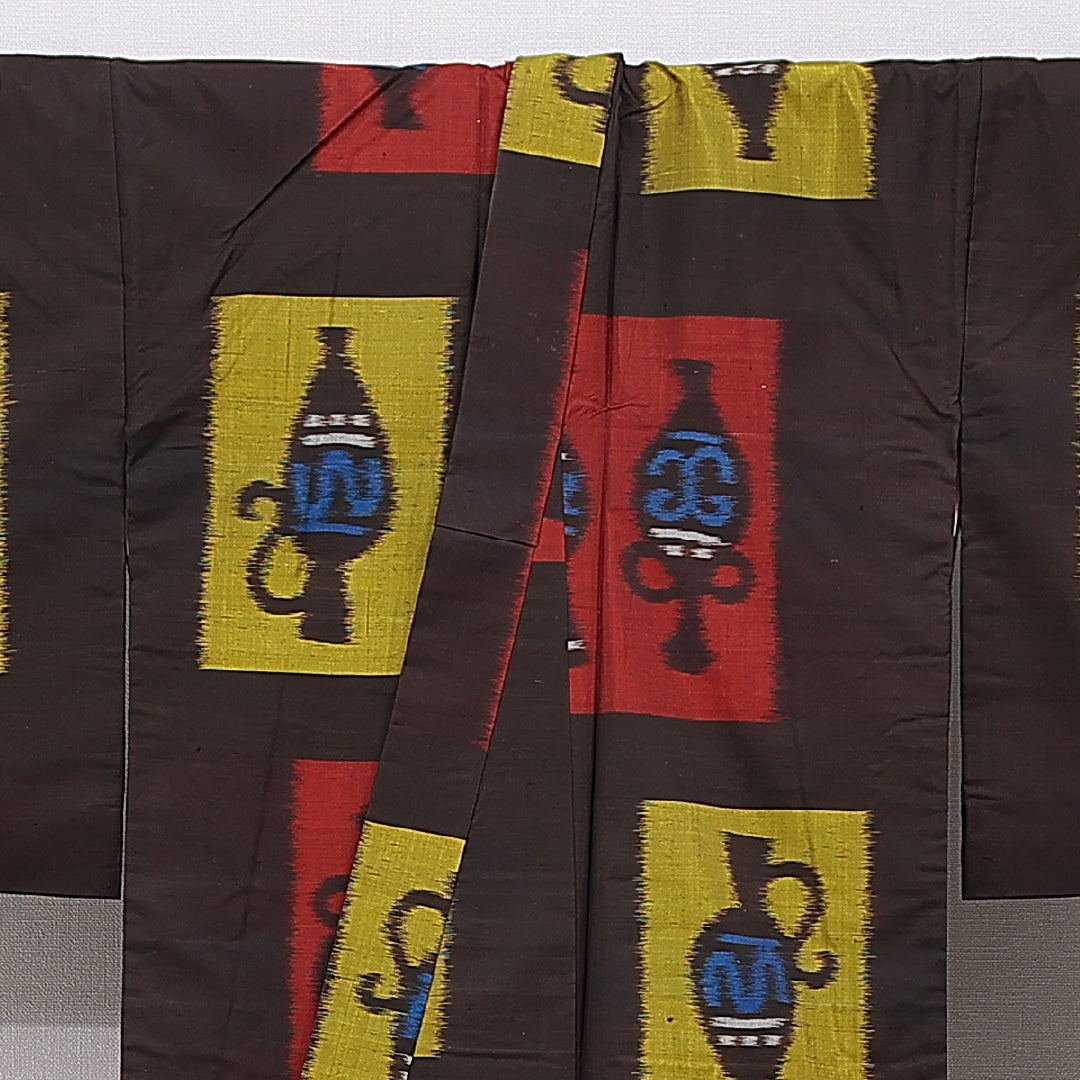 アンティーク 紬（銘仙） 袷 身丈151cm 裄丈64cm 正絹 Cランク Sサイズ バチ衿 壺 茶系 1216-15533