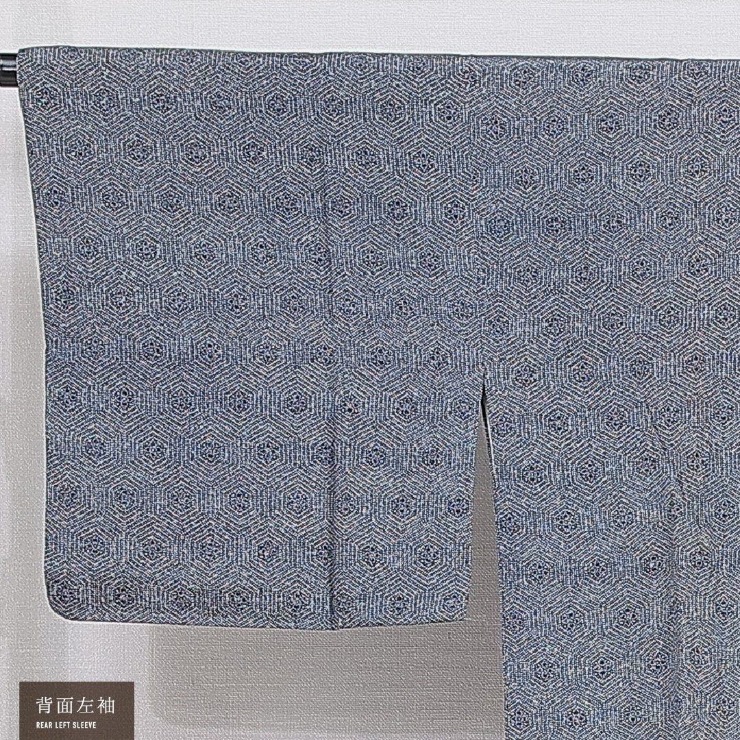 道行コート 洗える着物 袷 身丈83cm 裄丈65cm ポリエステル Sランク Mサイズ セミフォーマル 幾何学柄 グレー系 1263-16867
