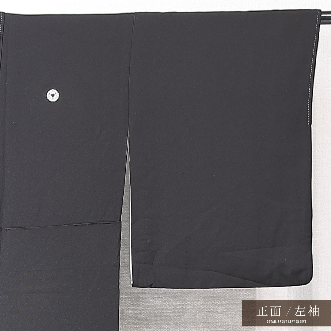 黒留袖 袷 身丈156cm 裄丈65cm 五つ紋 三つ松 フォーマル Sランク Mサイズ 正絹 比翼仕立て 広衿 扇 吉祥文様 刺繍 落款 1211-F0707