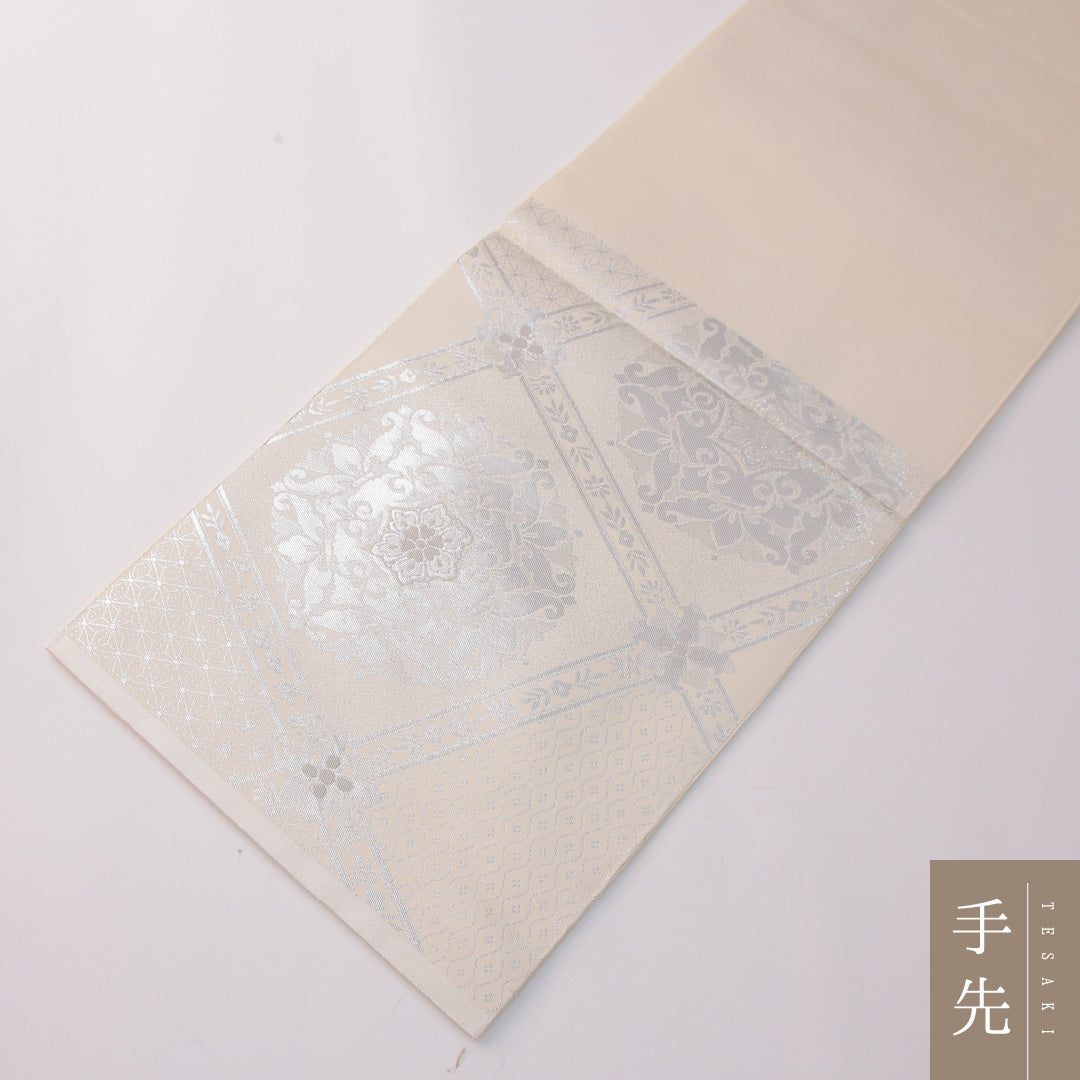 袋帯 帯丈428cm 正絹 六通 フォーマル 格天井 宝相華 白系 銀系 1243-02304