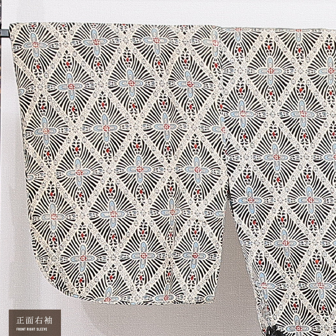 道中着 袷 身丈81cm 裄丈67cm 正絹 Sランク カジュアル Mサイズ 菱 レトロ 可愛らしい クリーム系 HP 1236-16822