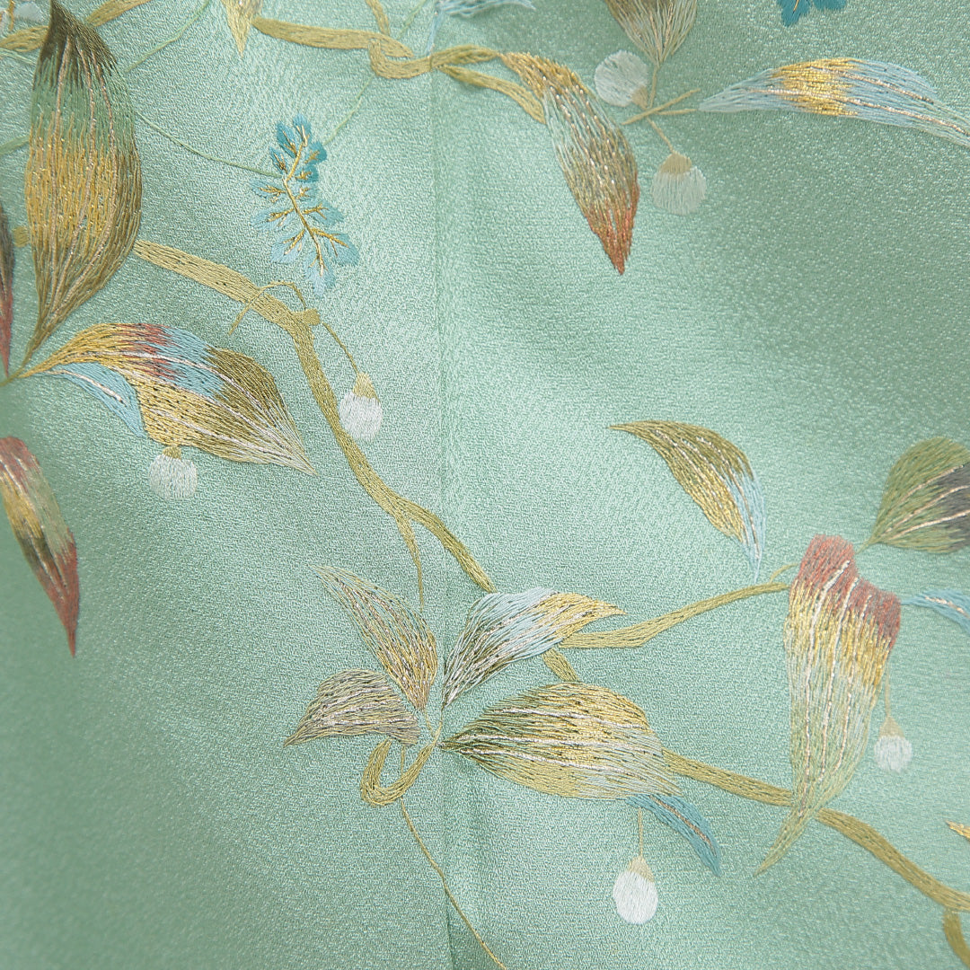 付下げ 袷 身丈153cm 裄丈61cm 正絹 Sランク Sサイズ 広衿 一つ紋 セミフォーマル 花柄 ぼかし染 刺繍 落款 緑系 1261-15905