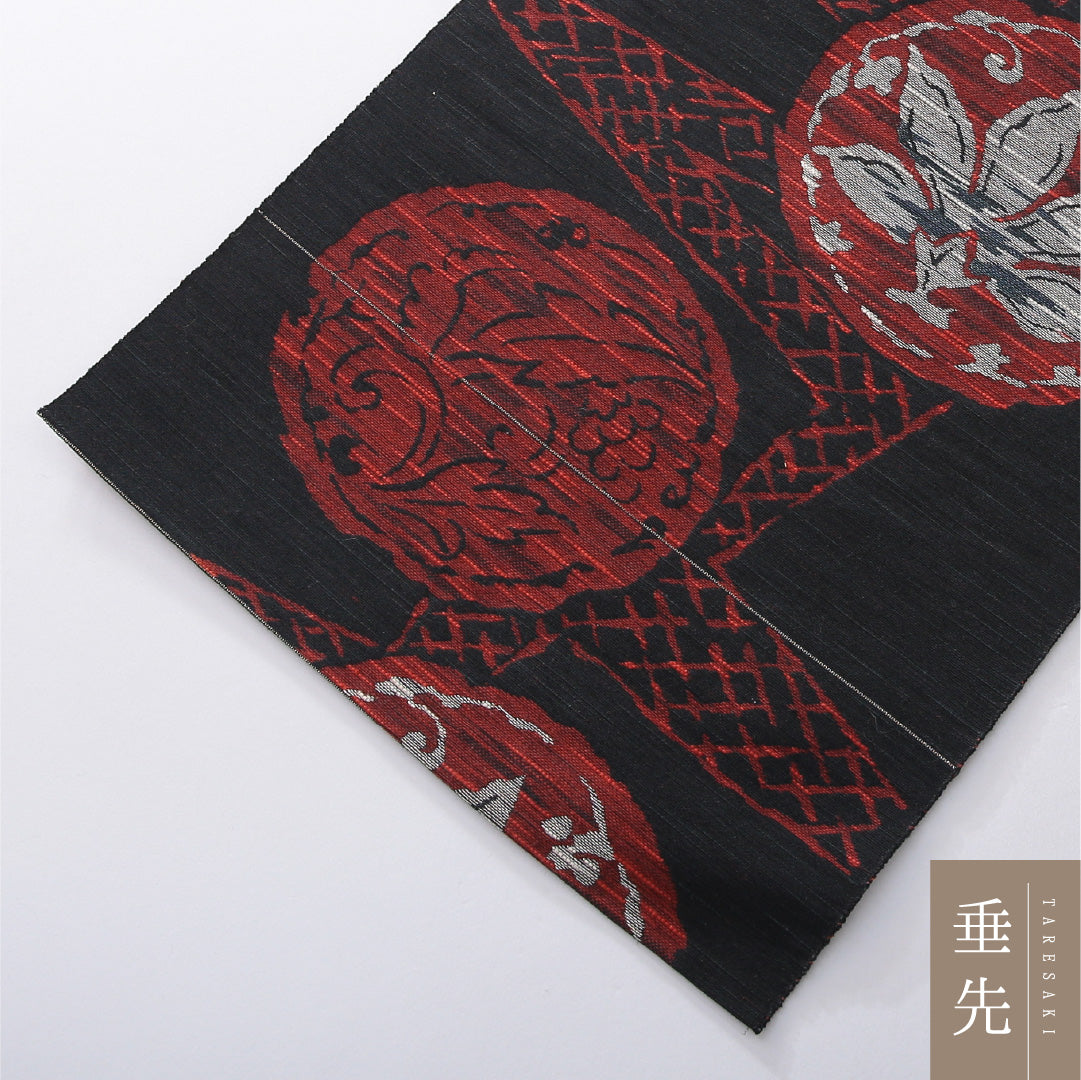 八寸名古屋帯（紬） 帯丈325cm カジュアル 松葉仕立て 六通 Aランク 正絹 創作柄 黒系 1224-03944
