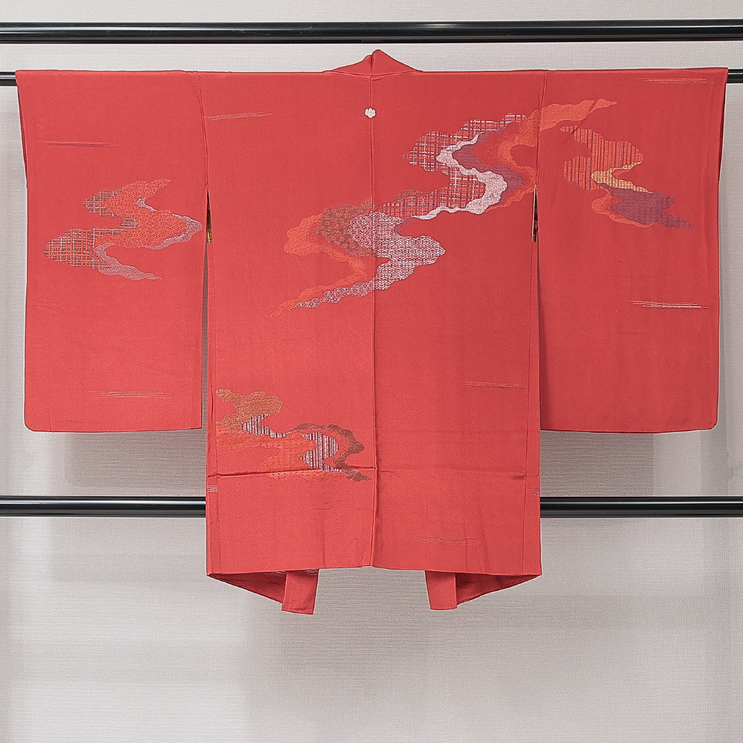 アンティーク 羽織（お召） 袷 身丈89cm 裄丈61cm 正絹 Aランク Sサイズ 一つ紋（五三桐） 道長取り 朱系 1217-15263