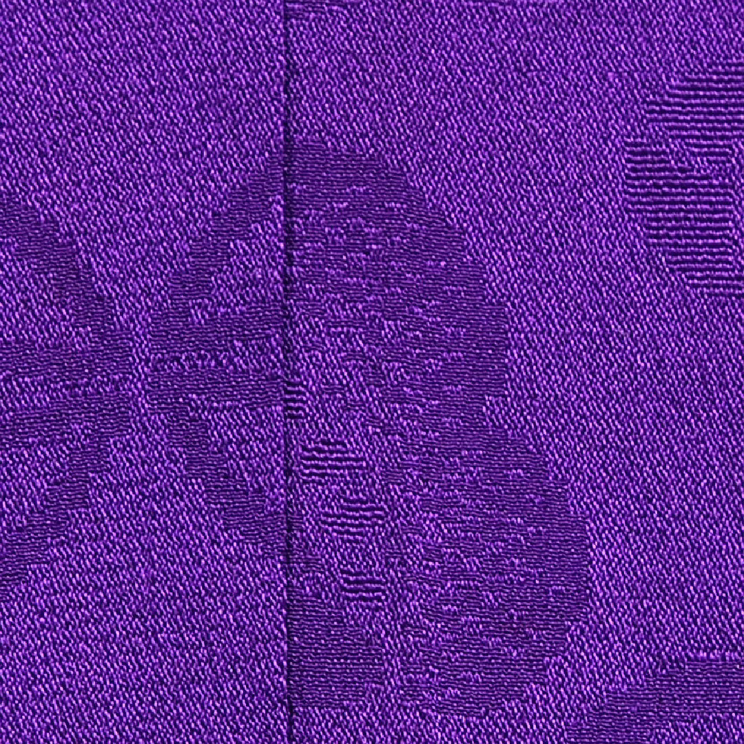 アンティーク 小紋 袷 身丈156cm 裄丈62cm 正絹 Bランク Mサイズ 広衿 一つ紋（剣片喰） 紋意匠 七宝 菊 紫系 1215-15519