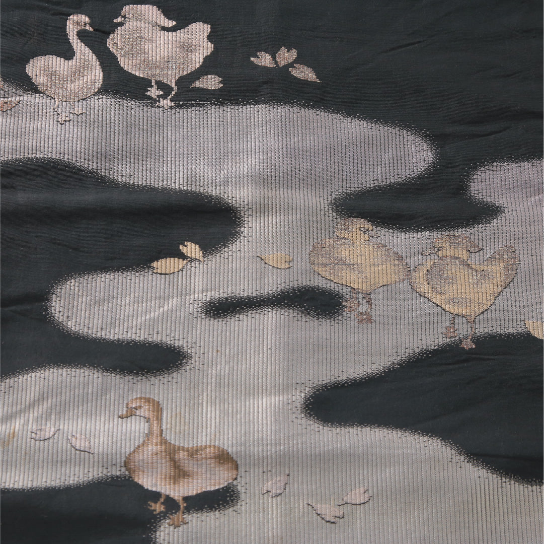 アンティーク 九寸名古屋帯 帯丈366cm 開き仕立て ポイント柄 リバーシブル Aランク 正絹 阿比留 縞 黒系 ピンク系 1224-04174