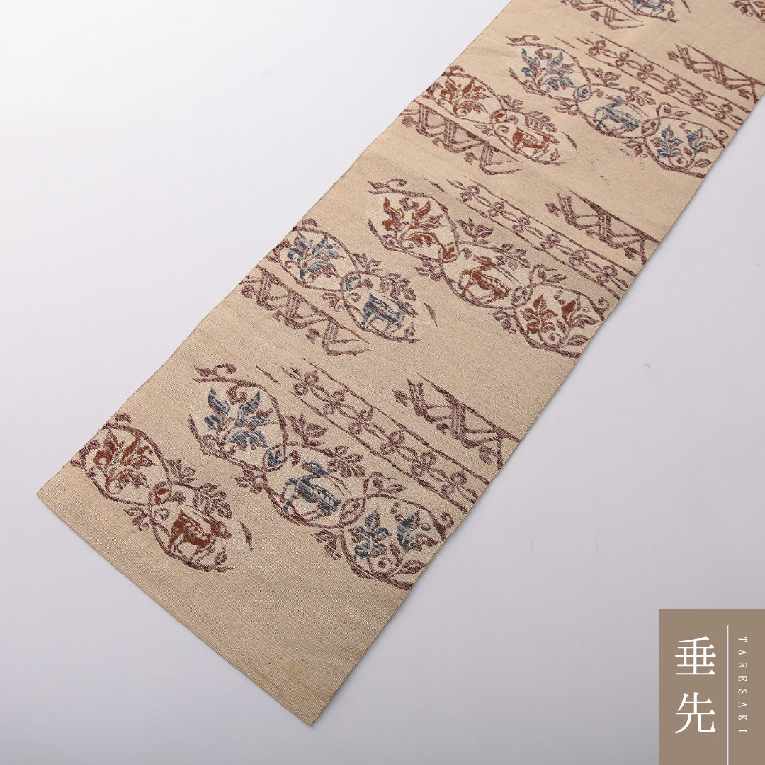 八寸名古屋帯 Bランク 帯丈354cm 正絹 六通 名古屋仕立て 織り カジュアル 紬 鹿 クリーム系 HP 1245-03530
