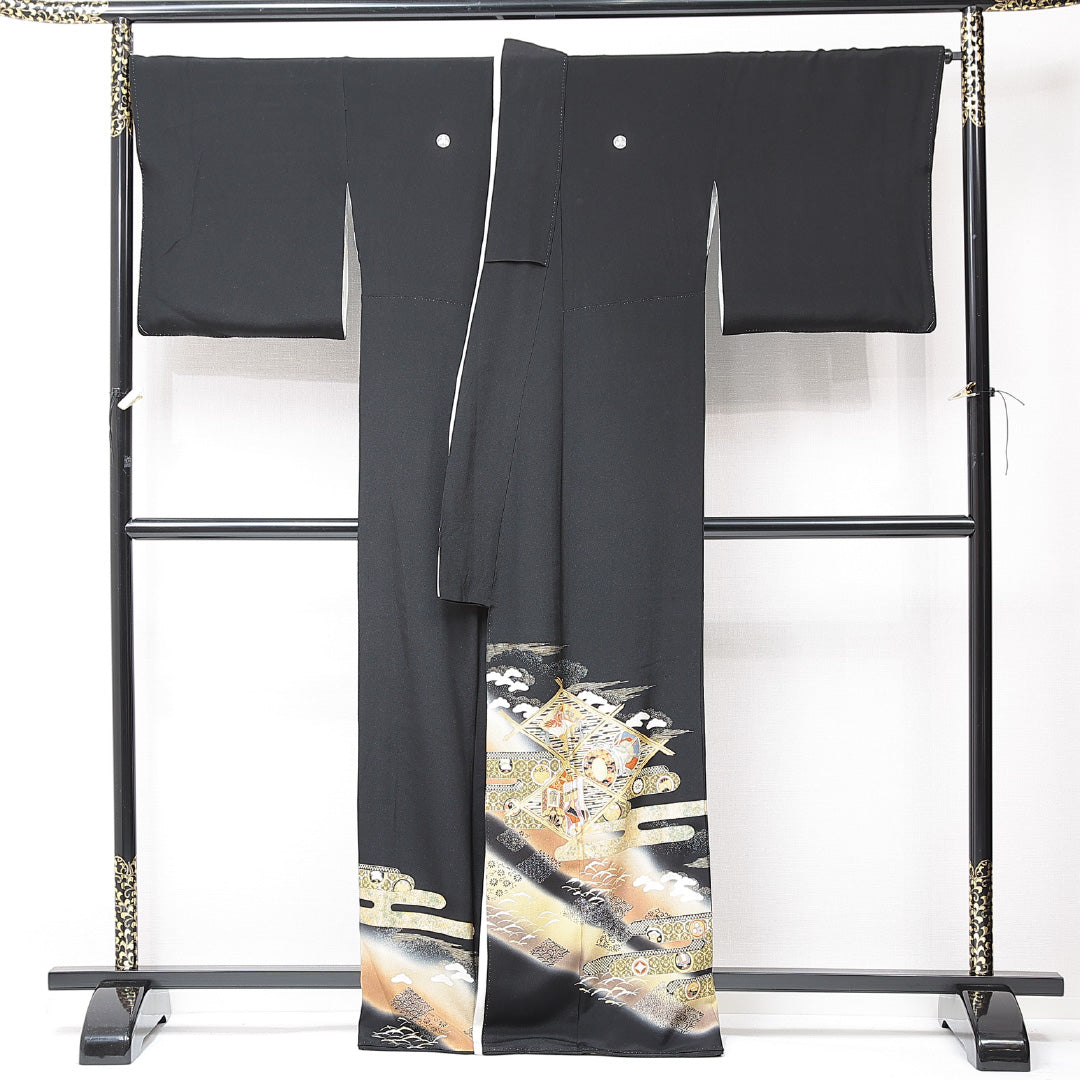 黒留袖 袷 身丈164cm 裄丈70cm 五つ紋 糸輪に蔓柏 フォーマル Sランク Lサイズ 正絹 比翼仕立て 広衿 御所車 扇 1211-F0695