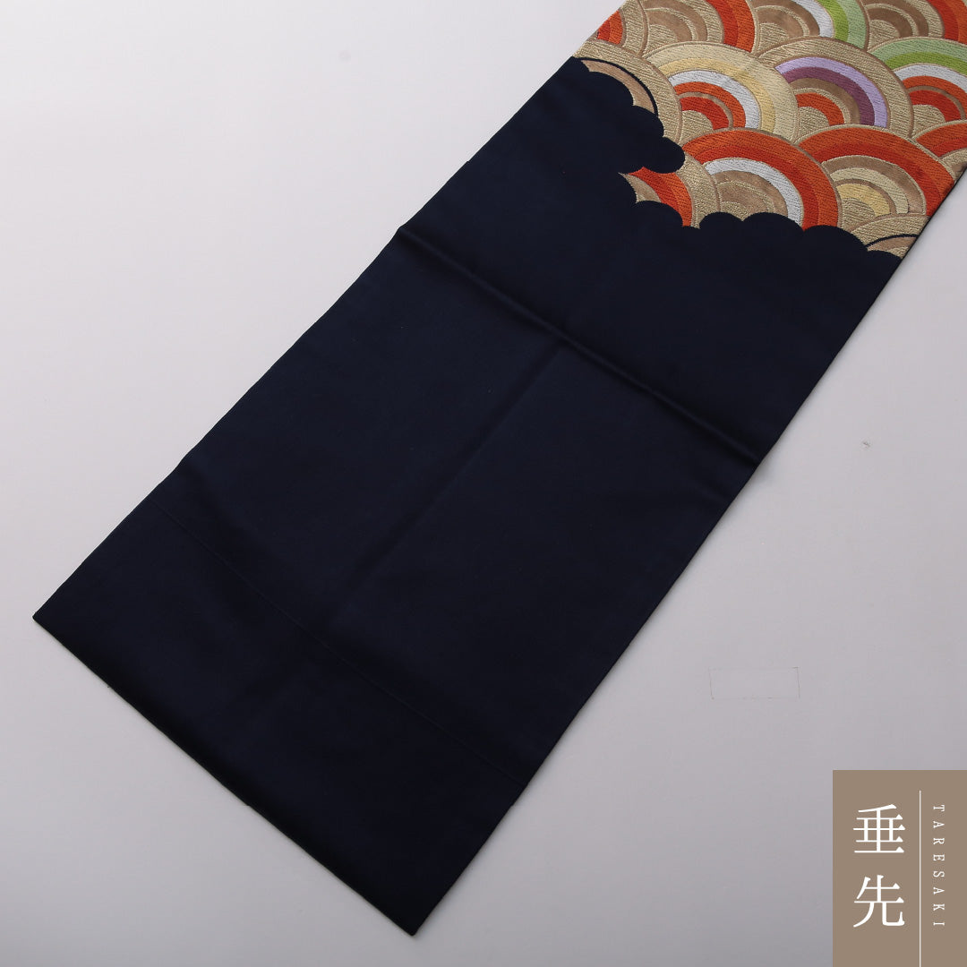 未使用品 九寸名古屋帯 Nランク 帯丈341cm 正絹 ポイント柄 名古屋仕立て 織り セミフォーマル しつけ糸 青海波 紺系 HP 1245-03573