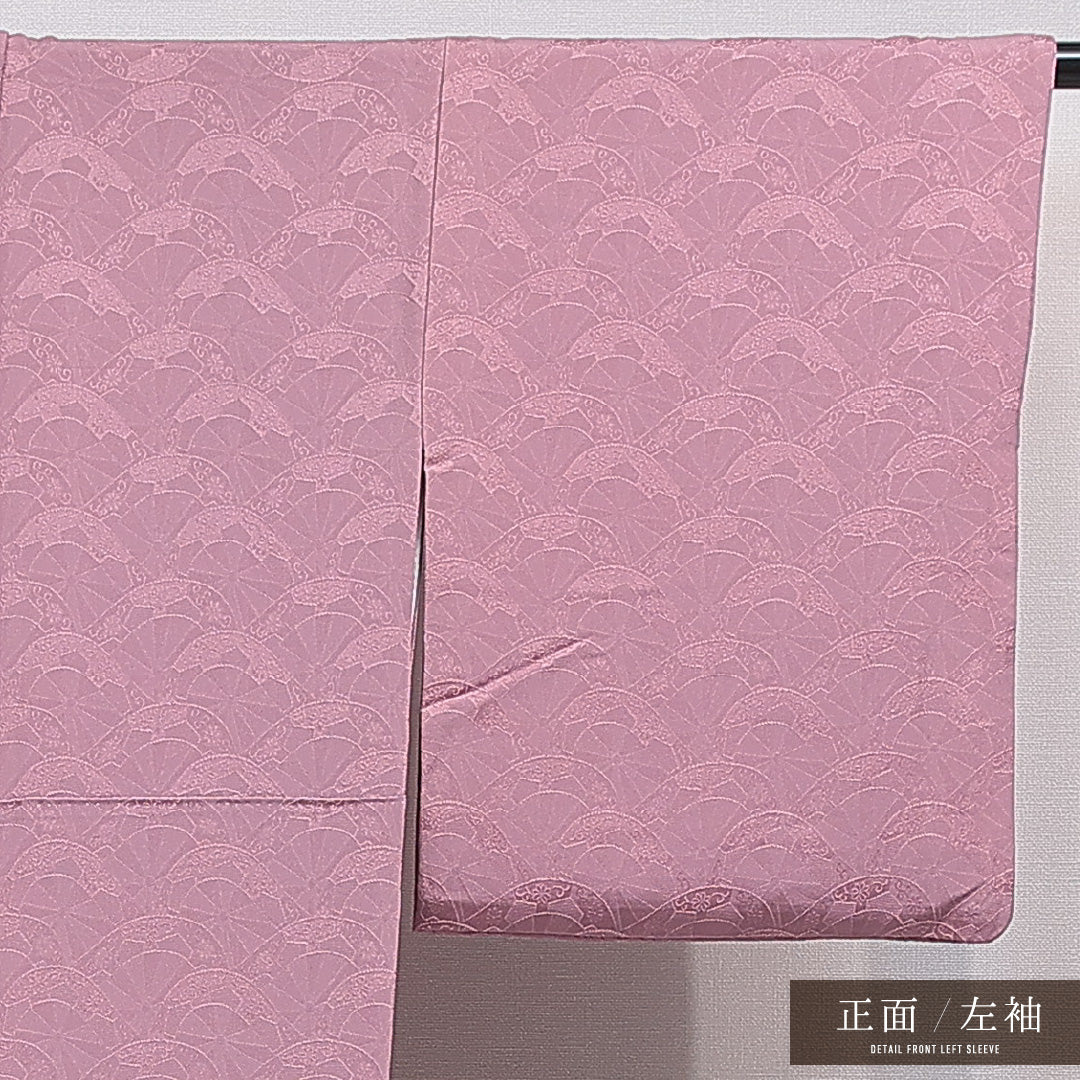 色無地 袷 身丈152cm 裄丈64cm 正絹 Sランク 一つ紋 (四ツ目菱) 紋意匠 (源氏車) セミフォーマル 広衿 Sサイズ 紫系 RP 1219-15498