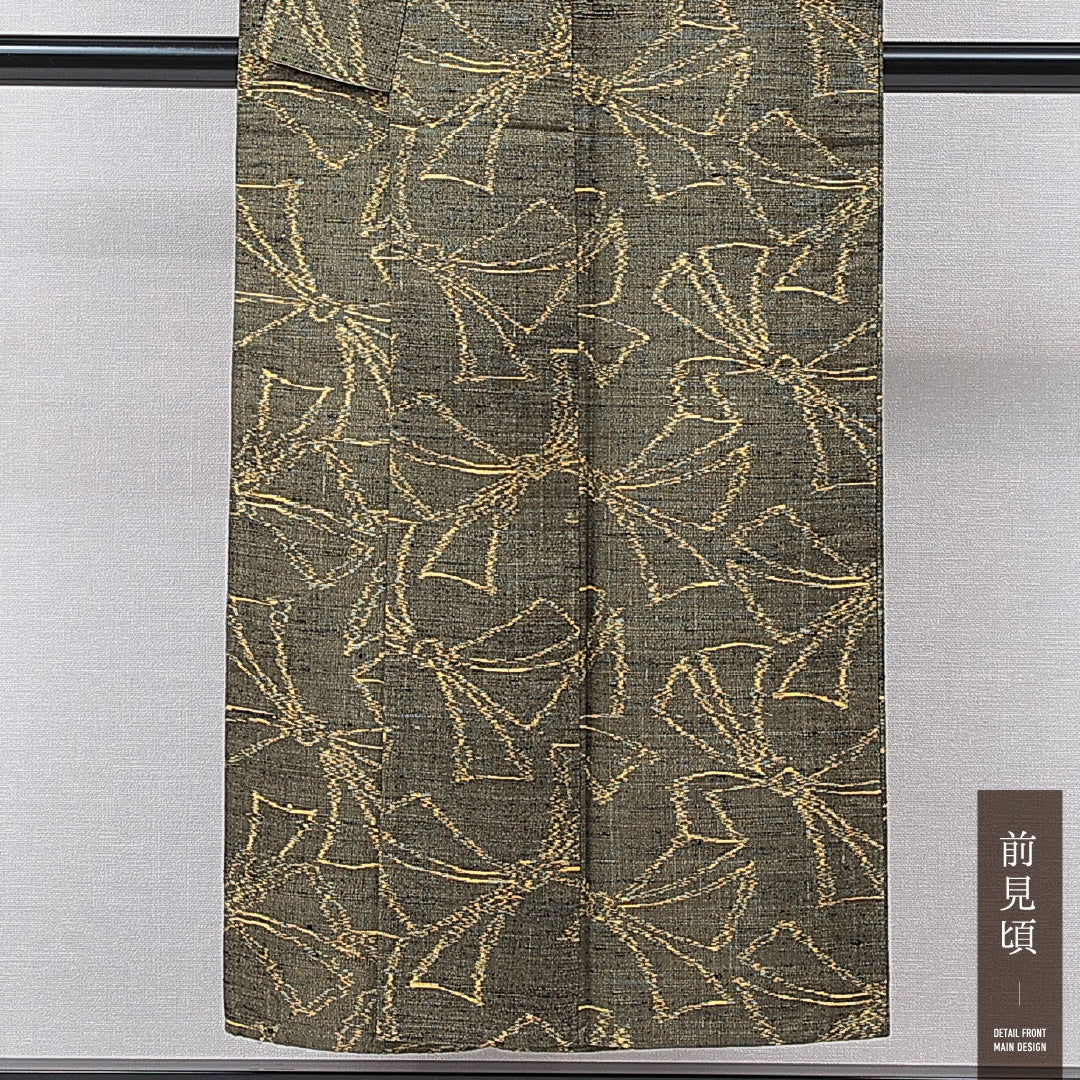 洗える着物 ウールの紬 単衣 身丈148cm 裄丈62cm ウール Sランク カジュアル 広衿 XSサイズ 束ね熨斗 グレー系 RP 1223-15582