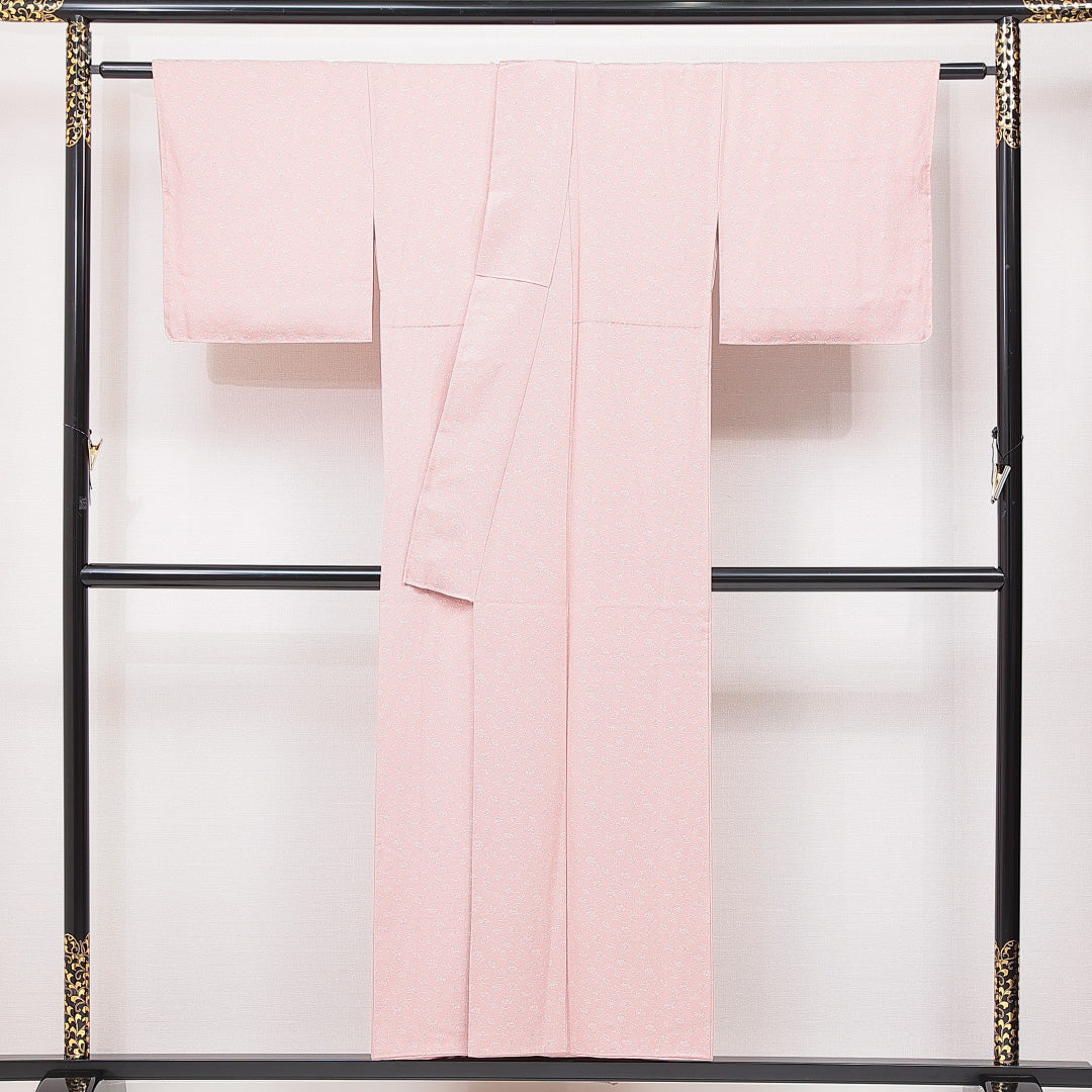小紋 袷 身丈150cm 裄丈62cm 正絹 Sランク 一つ紋 (剣片喰) セミフォーマル 広衿 Sサイズ 花柄 ピンク系 RP 1221-15046