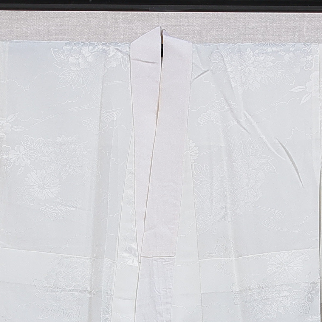 洗える着物 長襦袢 無双袖 身丈127cm 裄丈65cm ポリエステル Sランク Mサイズ 菊 白系 RP 1239-16542