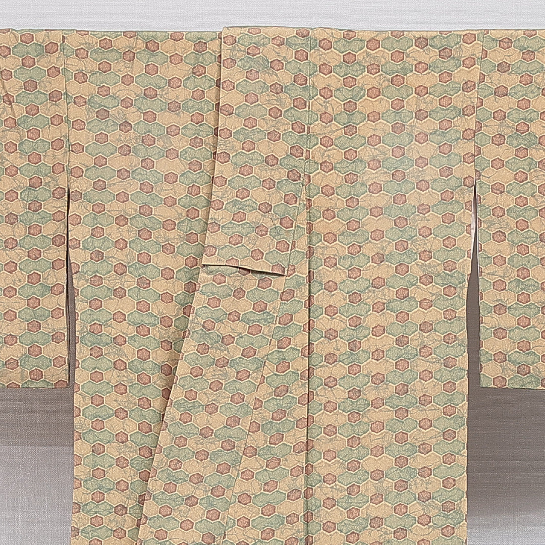 小紋 袷 身丈162cm 裄丈64cm 正絹 Cランク インフォーマル 広衿 Lサイズ 亀甲 クリーム系 LP 1221-15925