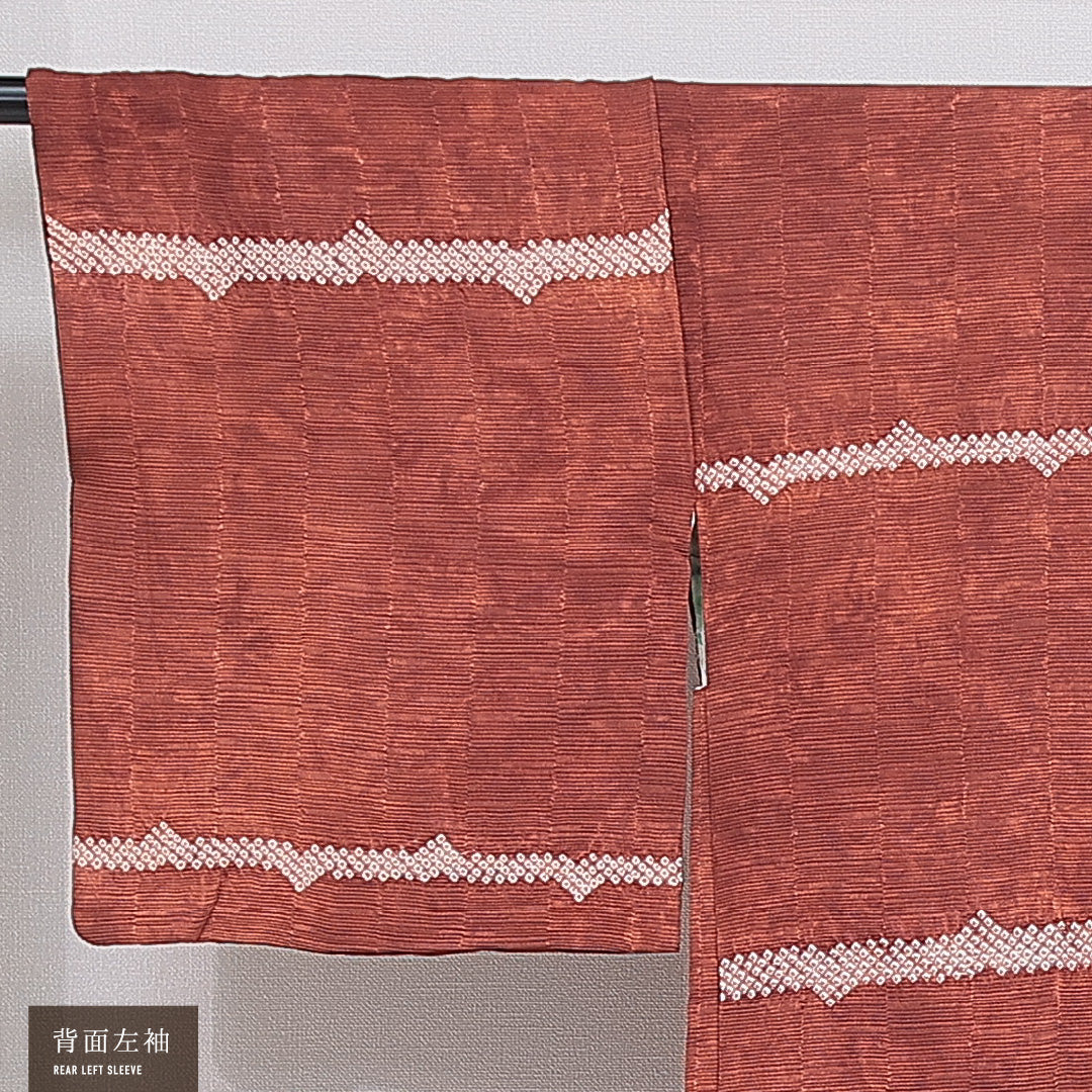 羽織 袷 身丈83cm 裄丈65cm 正絹 Sランク カジュアル Mサイズ 部分絞り 創作柄 茶系 RP 1232-16188