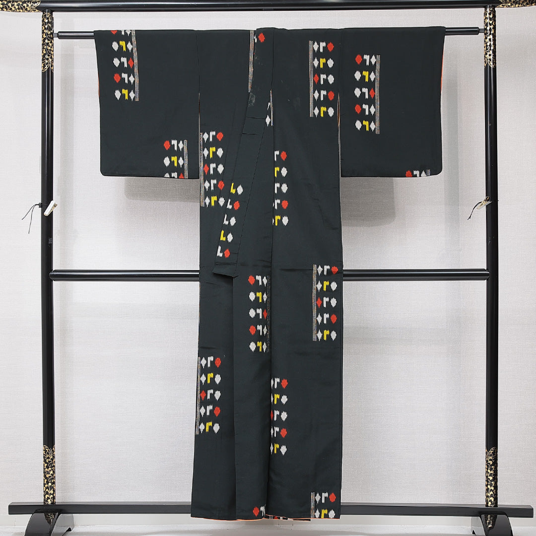 アンティーク お召 袷 身丈155cm 裄丈61cm 正絹 Cランク バチ衿 Mサイズ 抽象柄 黒系 RP 1222-15216