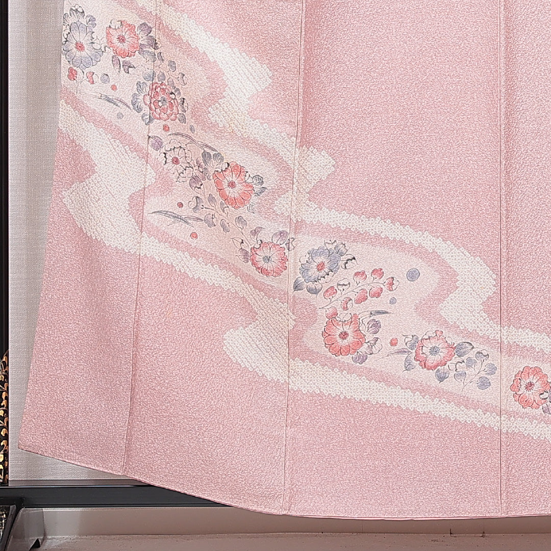 訪問着 袷 身丈157cm 裄丈63cm 正絹 Cランク Mサイズ 広衿 一つ紋 セミフォーマル 花柄 ピンク系 1212-15695