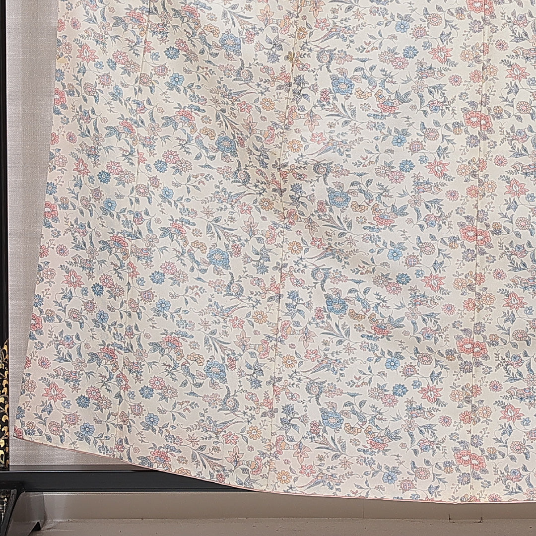 小紋 洗える着物 袷 身丈158cm 裄丈63cm ポリエステル Cランク Mサイズ 広衿 インフォーマル 菊 クリーム系 1215-15810