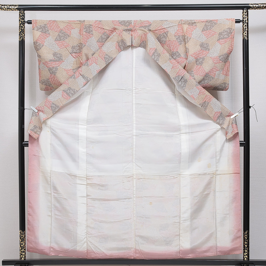 小紋 洗える着物 袷 身丈159cm 裄丈63cm ポリエステル Cランク Mサイズ 広衿 インフォーマル 寄せ柄 桜 多色系 1215-16098