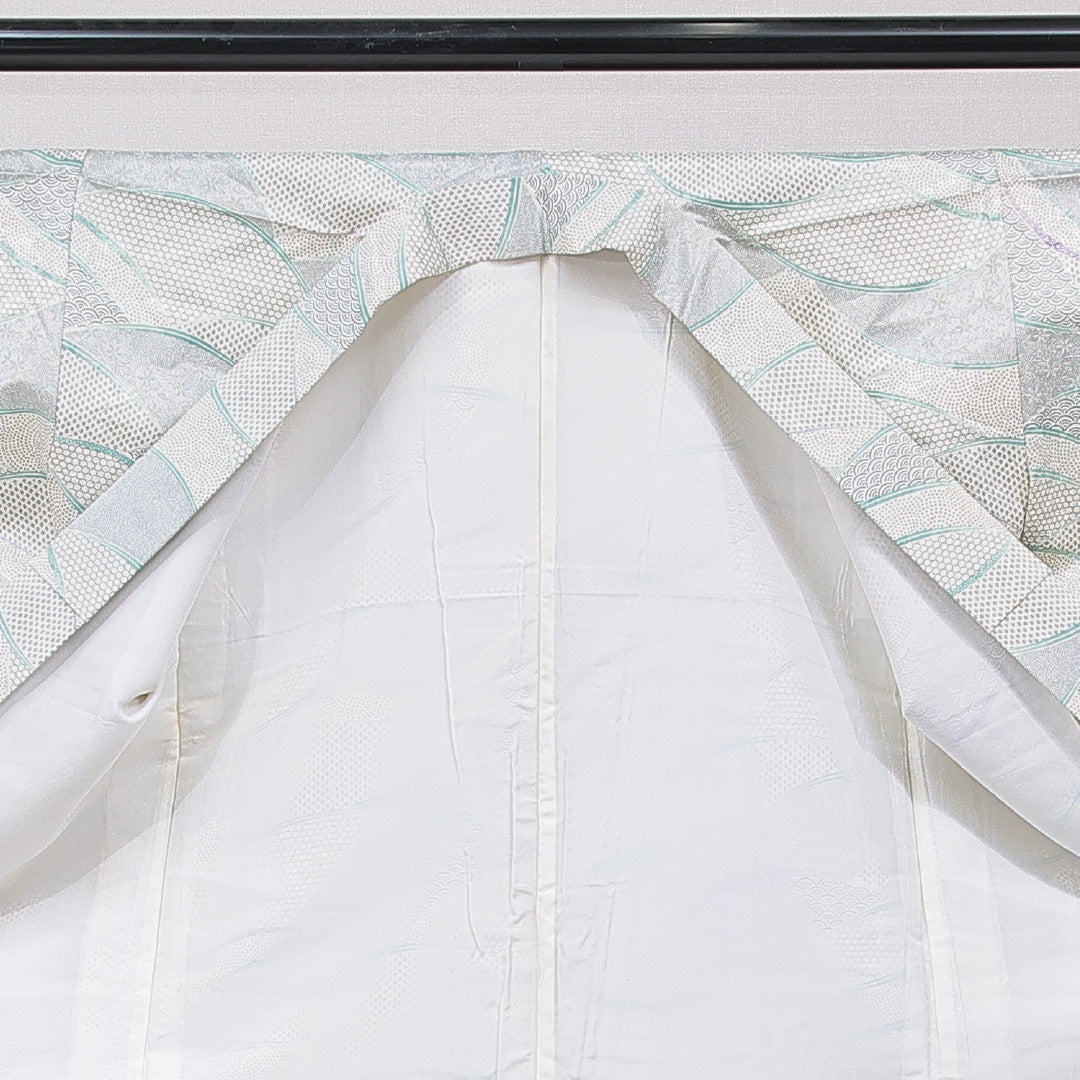 小紋 洗える着物 袷 身丈158cm 裄丈66cm ポリエステル Cランク Mサイズ バチ衿 インフォーマル 吉祥文様 グレー系 1215-15785