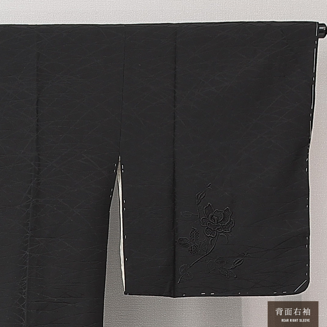 未使用品 道行コート 袷 身丈84cm 裄丈65cm 正絹 Nランク セミフォーマル Mサイズ 蘇州刺繍 汕頭刺繍 しつけ糸 花柄 シック 落ち着き 黒系 RP 1237-15265