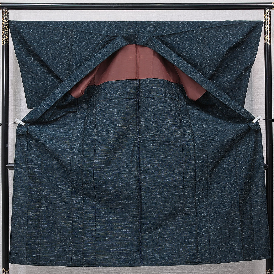 ウールの男着物（紬） 洗える着物 単衣 身丈142cm 裄丈67cm ウール Cランク Mサイズ 棒衿 カジュアル 抽象柄 紺系 1219-15765