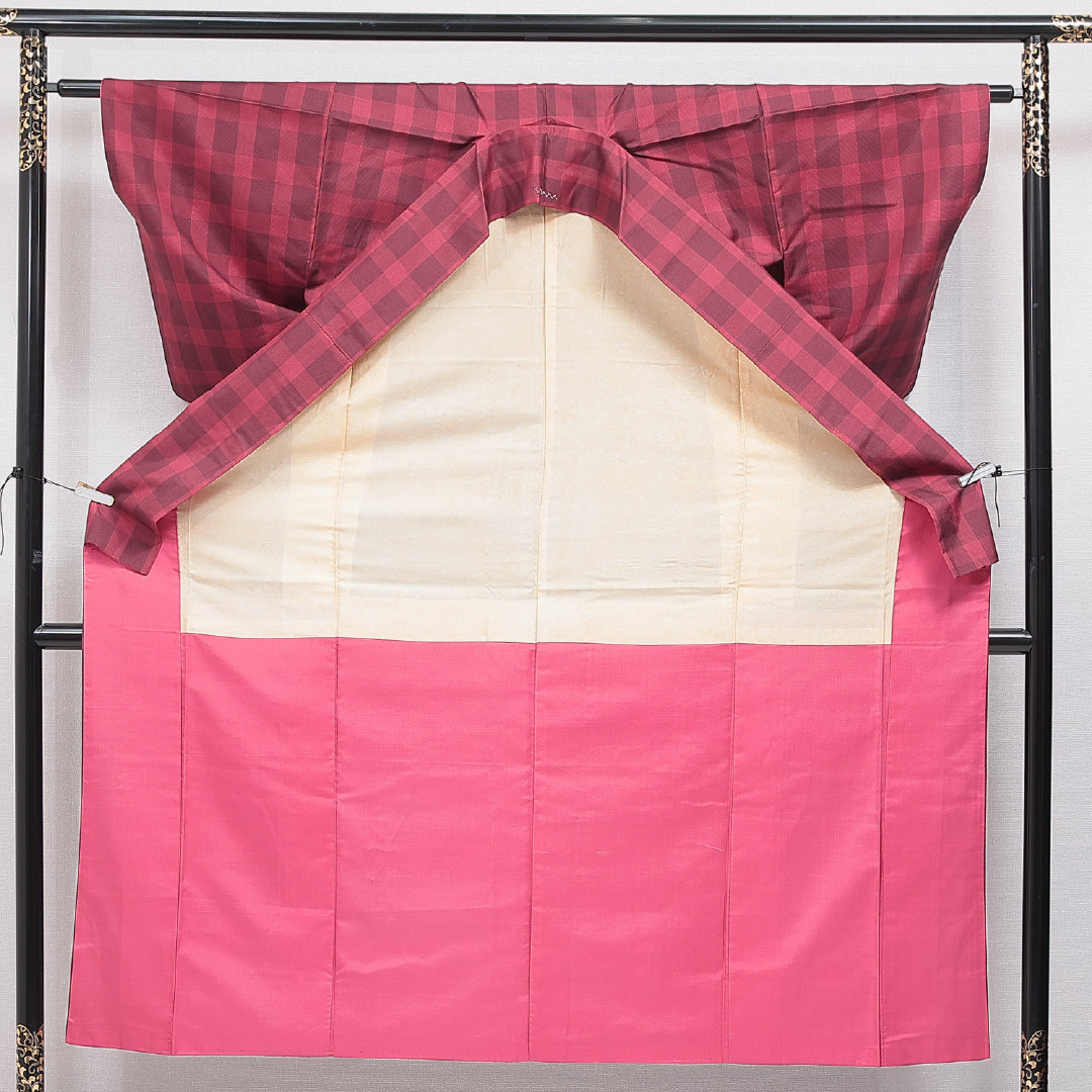 紬 袷 身丈147cm 裄丈62cm 正絹 Cランク カジュアル 広衿 XSサイズ 格子 赤系 LP 1223-16419