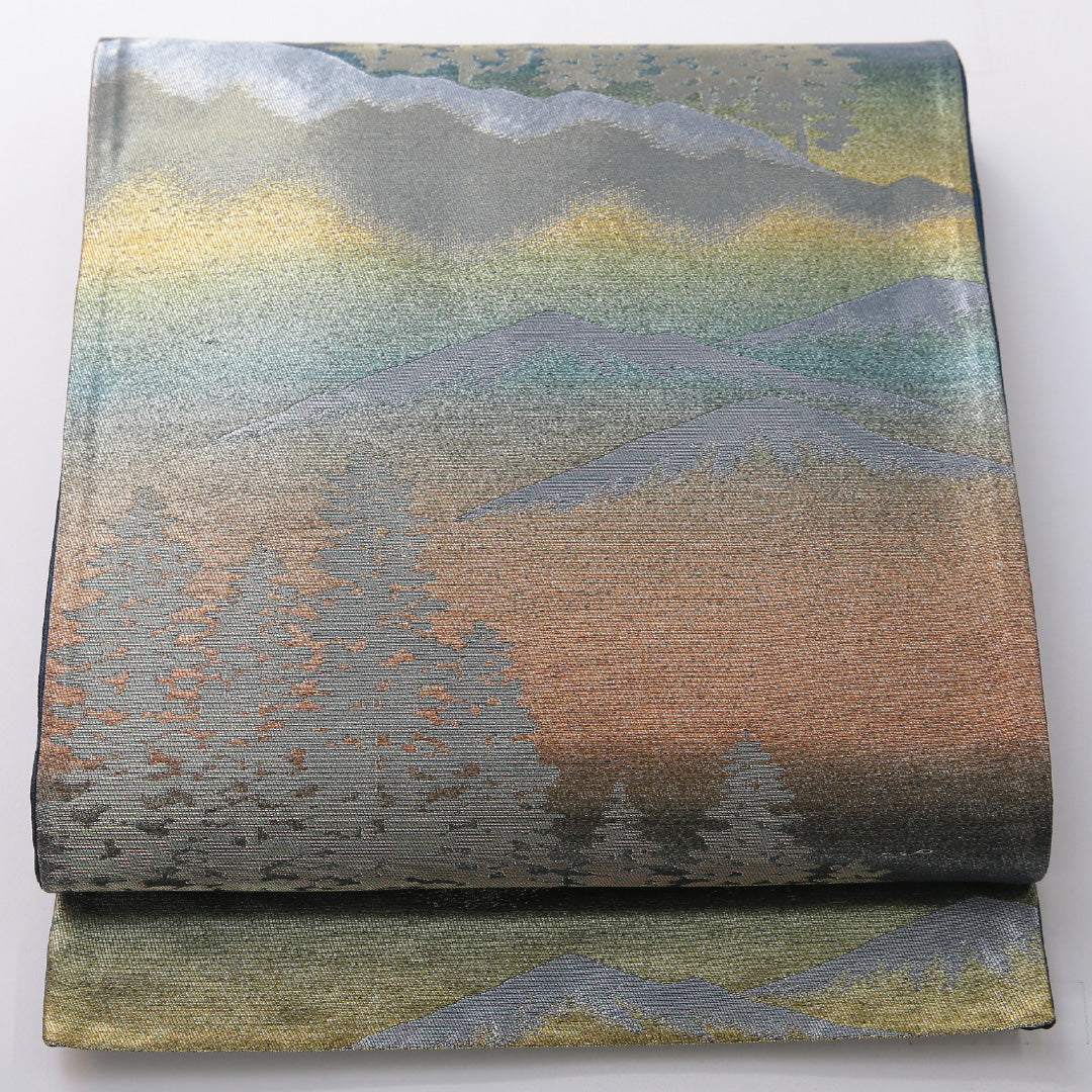 袋帯 帯丈408cm セミフォーマル 六通 帯芯なし Sランク 正絹 引箔 木立 山 紺系 銀系 1223-02074