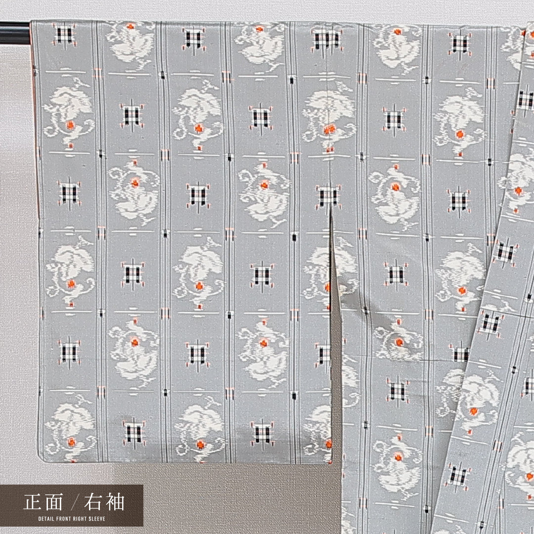 アンサンブル 紬 袷 身丈159cm 裄丈64cm 正絹 Aランク カジュアル バチ衿 Mサイズ 創作柄 グレー系 RP 1223-15935