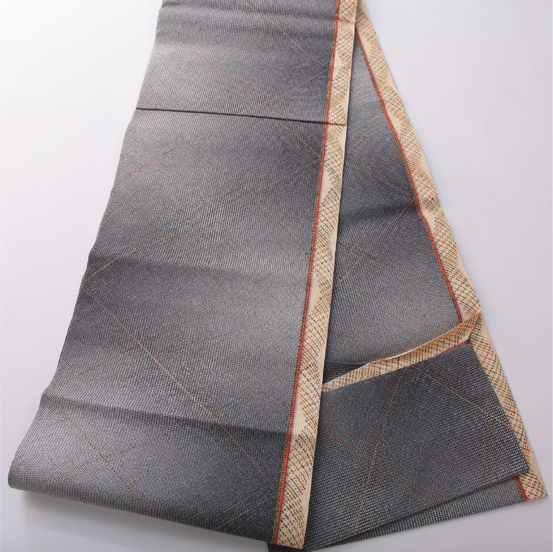 八寸名古屋帯 帯丈374cm カジュアル 松葉仕立て 全通 Sランク 正絹 創作柄 グレー系 1224-03617