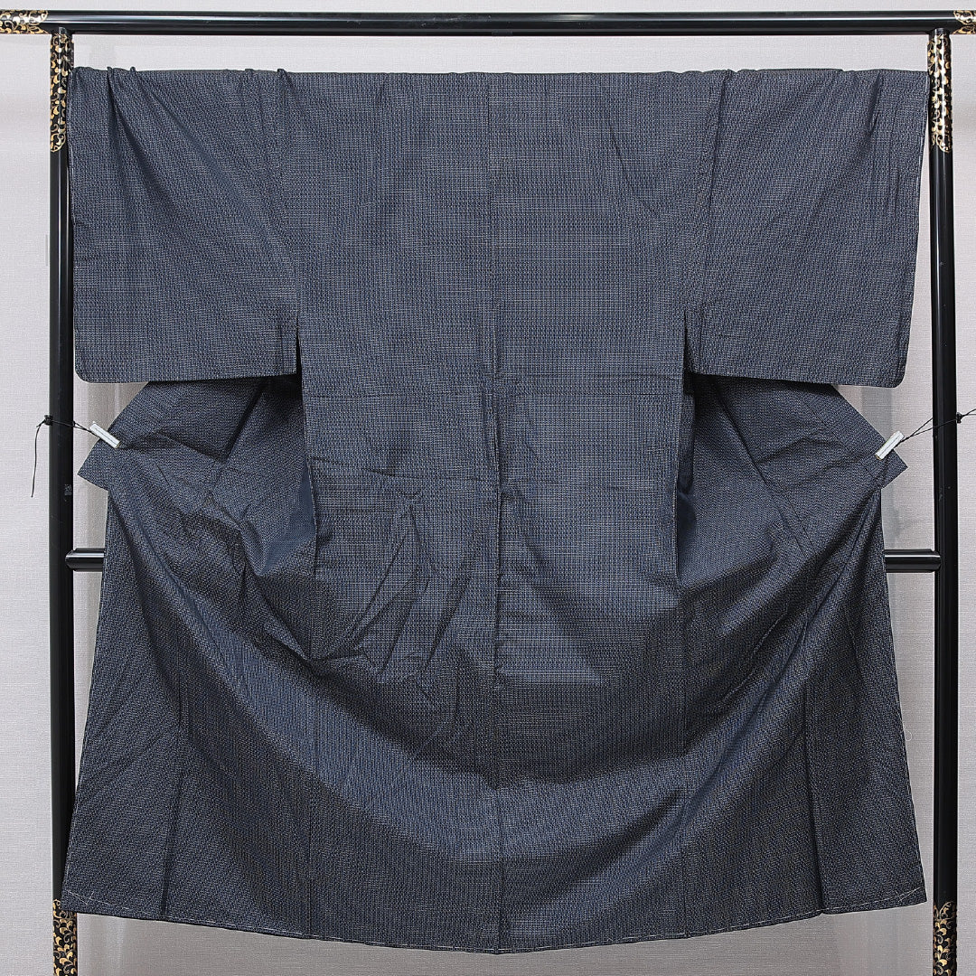 男着物 袷 身丈148cm 裄丈72cm 正絹 Aランク カジュアル 棒衿 Lサイズ 亀甲 紺系 RP 1224-15760