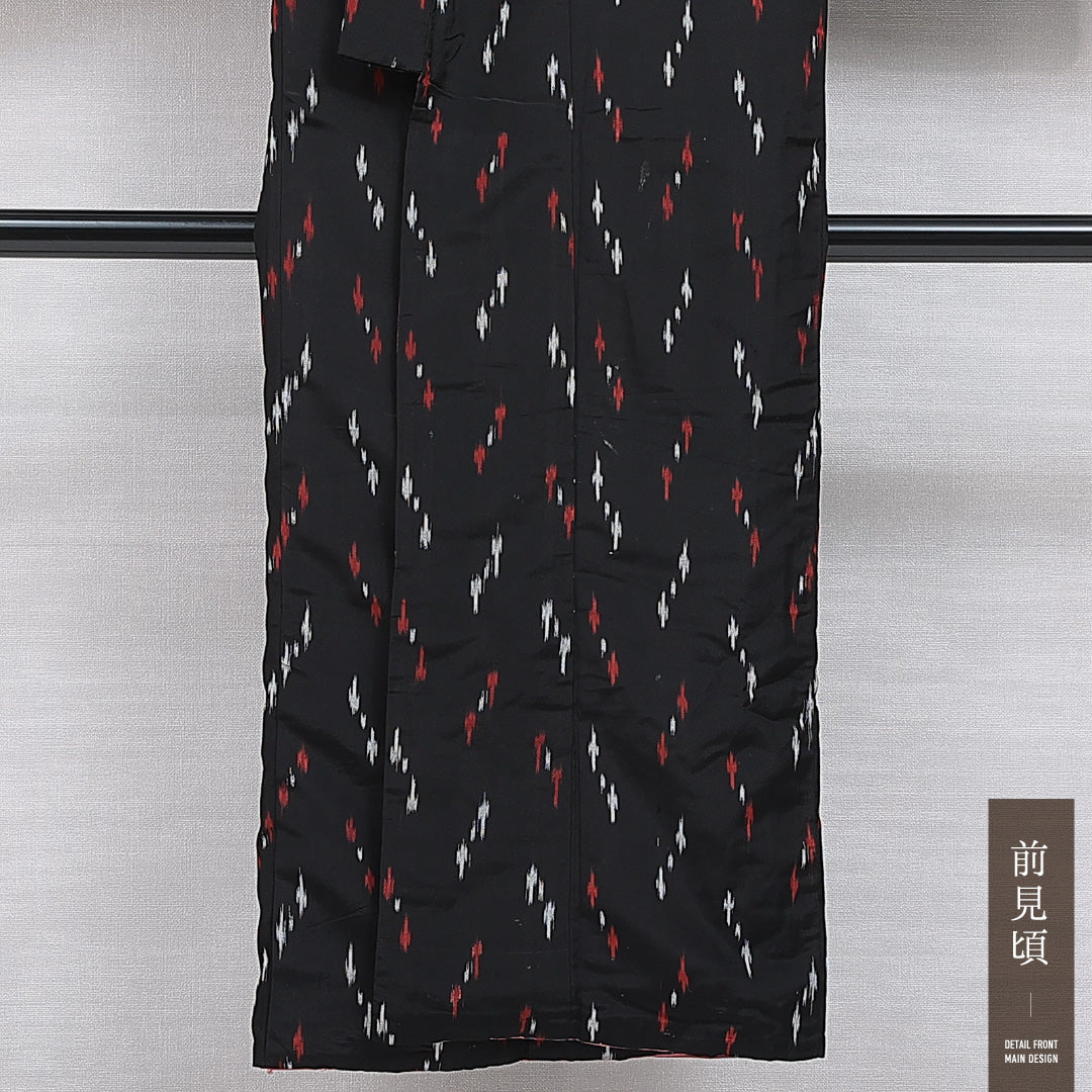 アンティーク お召 袷 身丈143cm 裄丈62cm 正絹 Bランク XSサイズ バチ衿 創作柄 黒系 1265-15967
