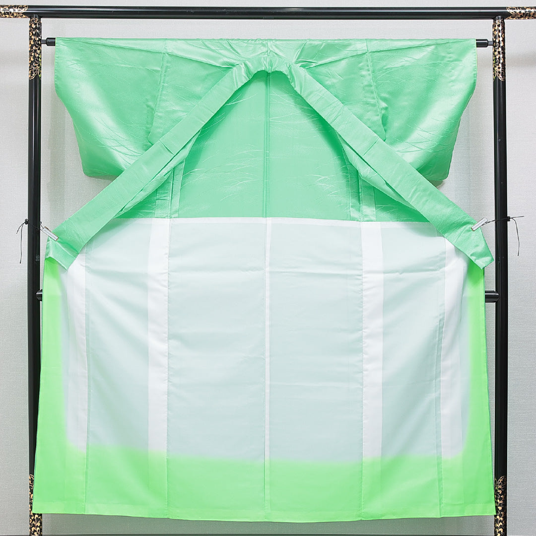 色無地 胴抜き 身丈157cm 裄丈63cm 正絹 Bランク Mサイズ バチ衿 インフォーマル 無地 緑系 1214-16225