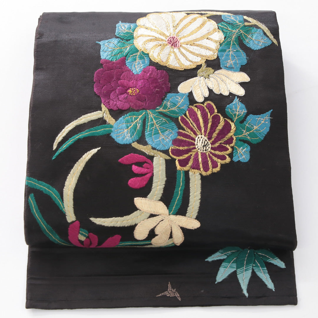 アンティーク 九寸名古屋帯 帯丈333cm 名古屋仕立て ポイント柄 Cランク 正絹 刺繍 金駒刺繍 菊 黒系 1224-04178