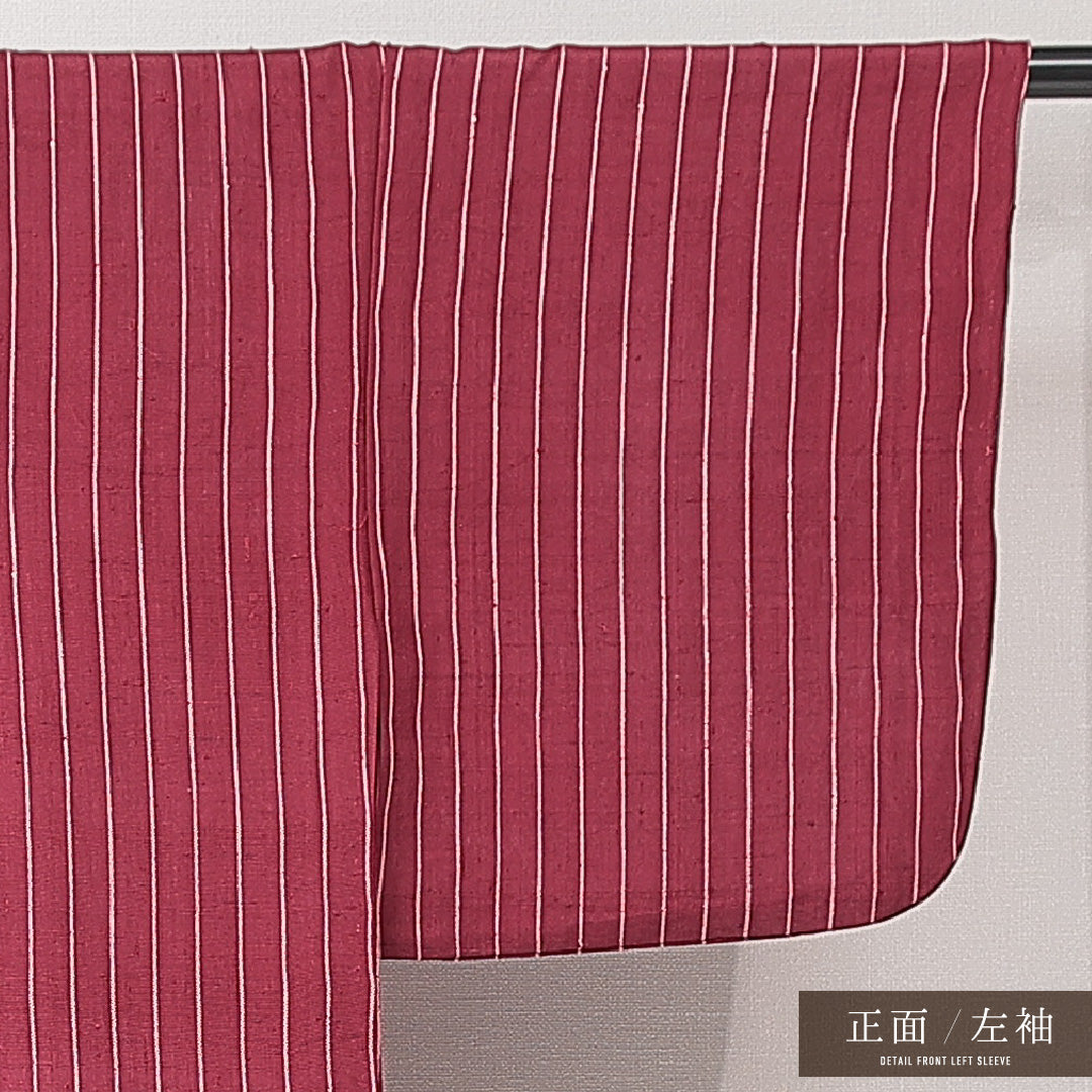 紬 袷 身丈138cm 裄丈58cm 正絹 Cランク XSサイズ バチ衿 カジュアル 居敷当て 肩当て 縞 赤系 1216-15232