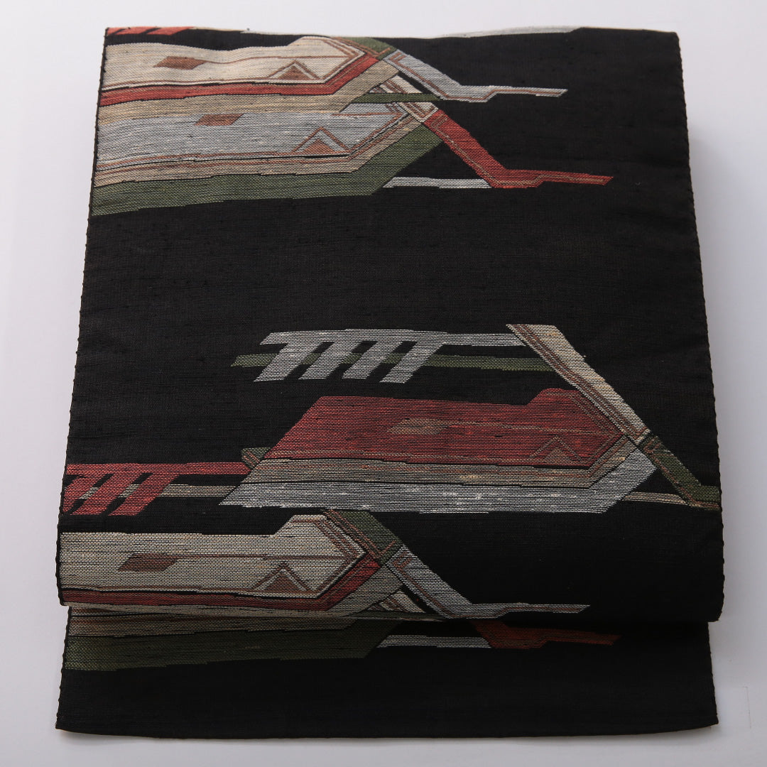 八寸名古屋帯（紬） 帯丈360cm カジュアル 名古屋仕立て 六通 帯芯なし Aランク 正絹 創作柄 黒系 1224-03504