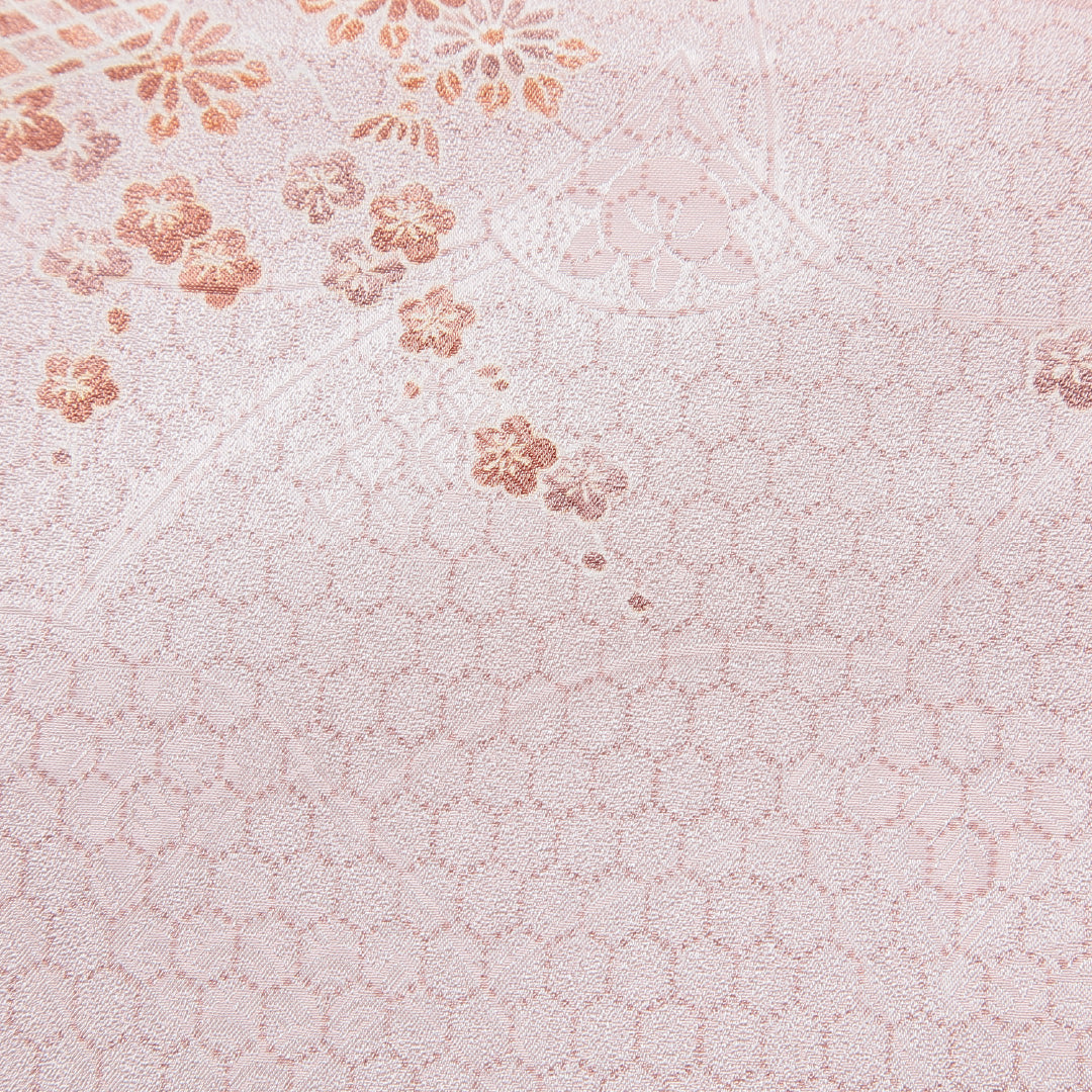 小紋 洗える着物 袷 身丈158cm 裄丈64cm ポリエステル Sランク Mサイズ 広衿 インフォーマル 亀甲 梅 ピンク系 1215-15800