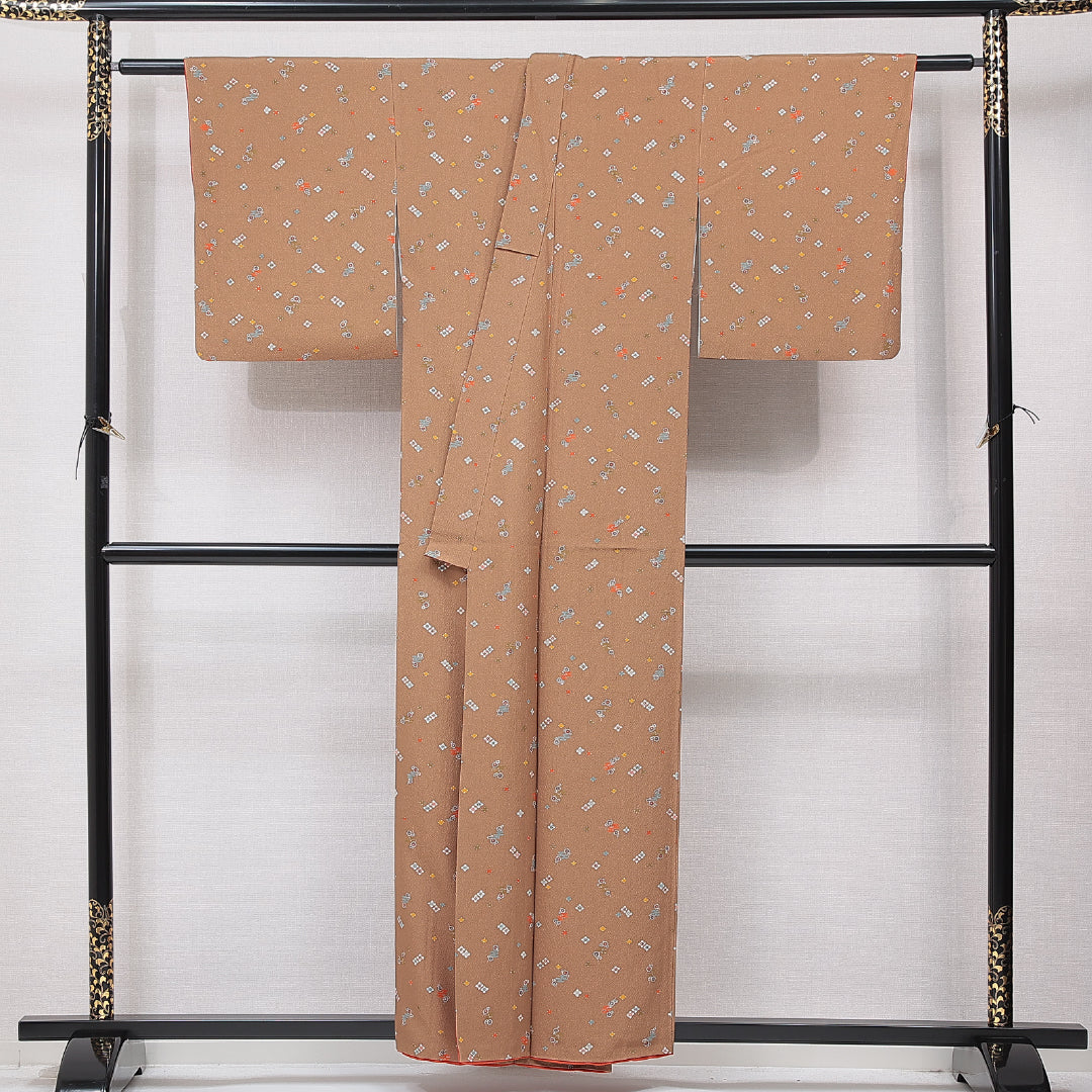 小紋 袷 身丈156cm 裄丈62cm 正絹 Sランク インフォーマル バチ衿 Mサイズ 花菱 梅 茶系 RP 1221-15889