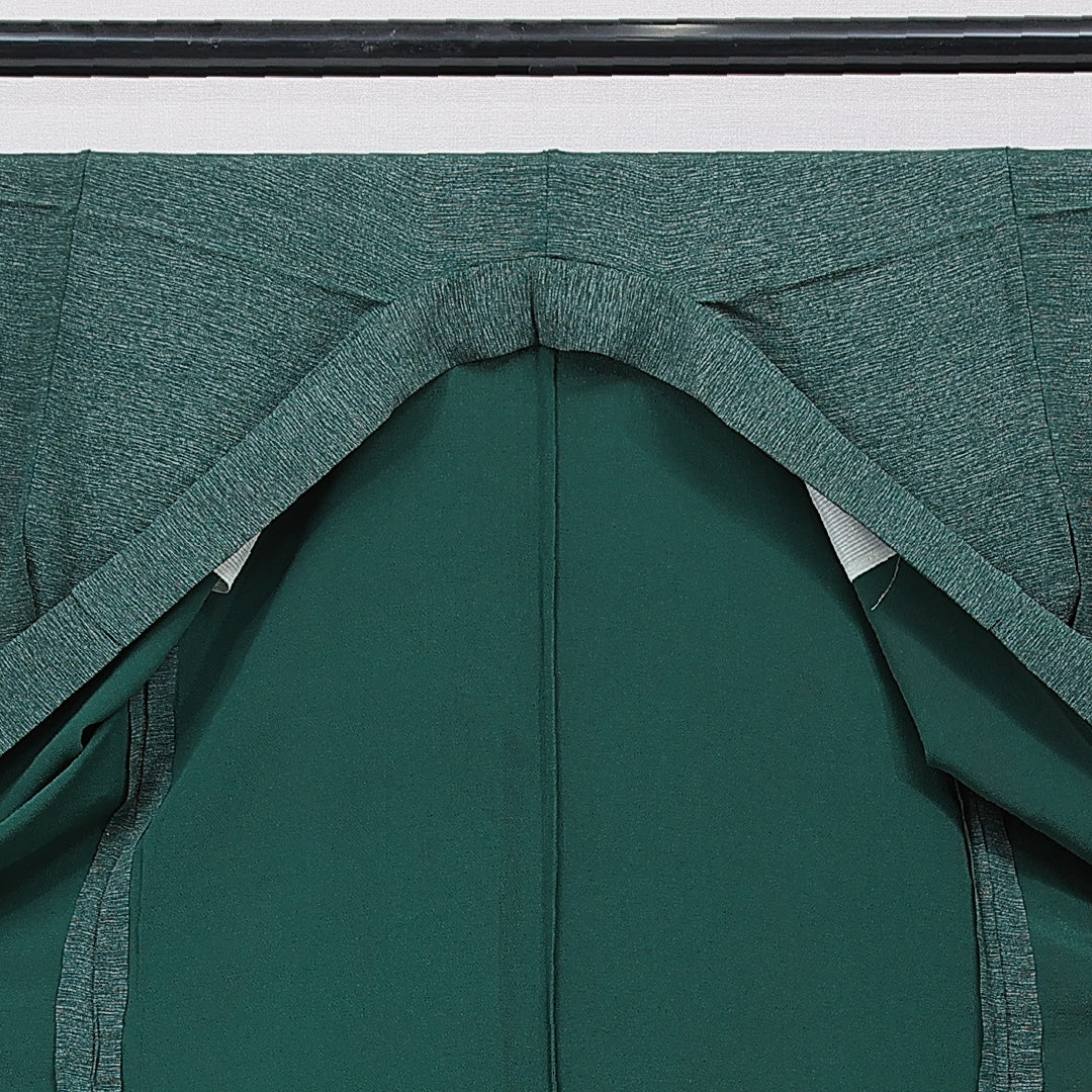 小紋 単衣 身丈159cm 裄丈63cm 正絹 Sランク Mサイズ バチ衿 インフォーマル 肩当て ちりめん 無地 緑系 1215-15680