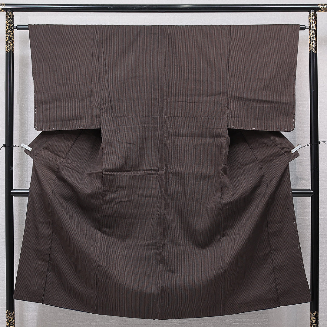 男着物 袷 身丈142cm 裄丈62cm 正絹 Sランク カジュアル 棒衿 Mサイズ 縞 茶系 M4 1224-15766