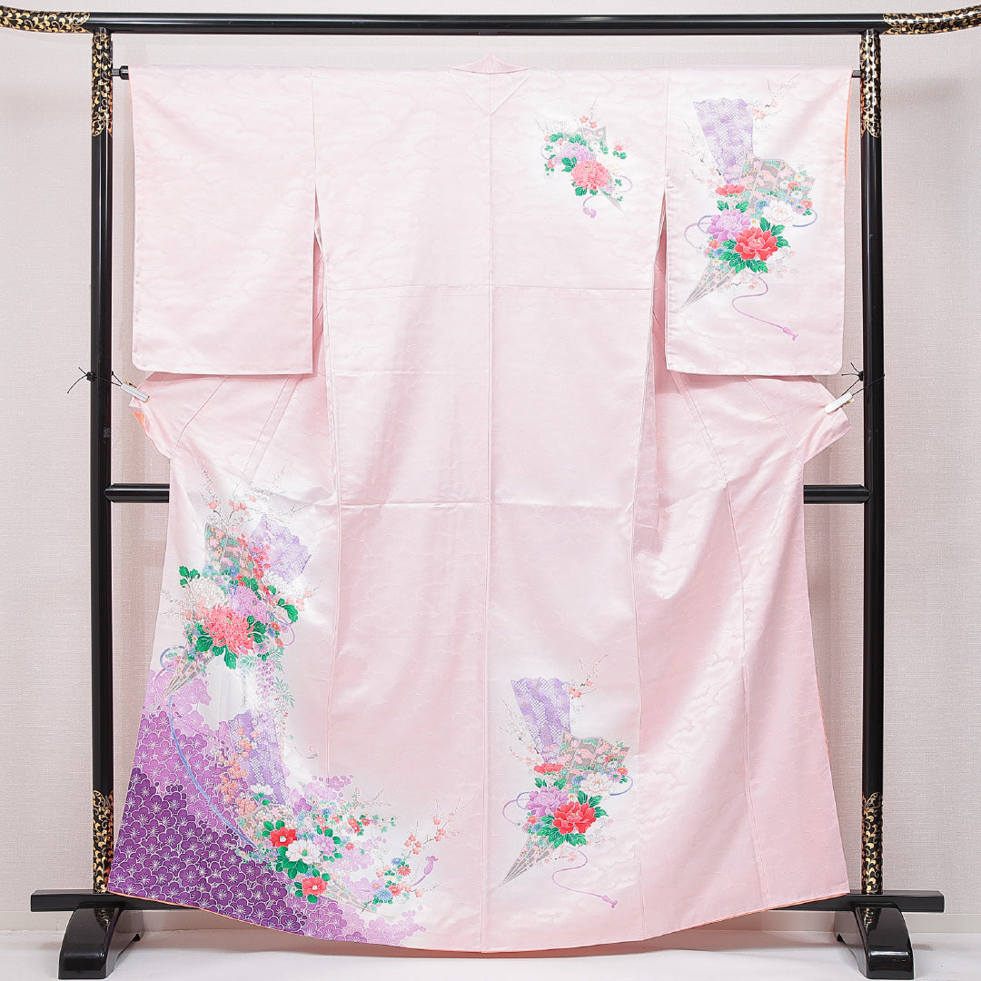 訪問着 袷 身丈163cm 裄丈65cm ポリエステル 洗える着物 Aランク セミフォーマル 広衿 Lサイズ 紋意匠 雲取り 古典柄 古典的 華やか ピンク系 HP 1217-15068
