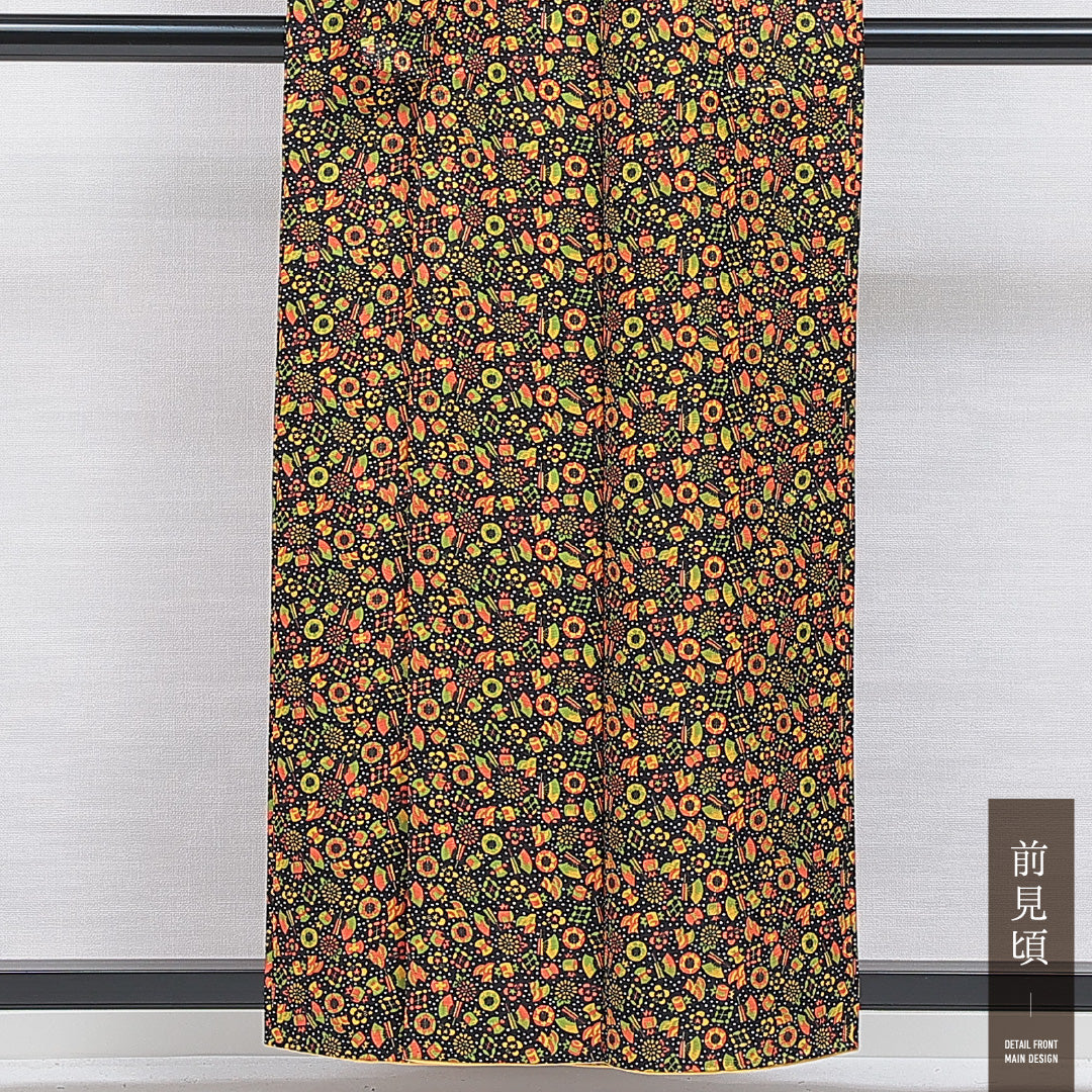 洗える着物 小紋 袷 身丈156cm 裄丈62cm ポリエステル Sランク インフォーマル バチ衿 Mサイズ 宝尽くし 黒系 RP 1221-16216