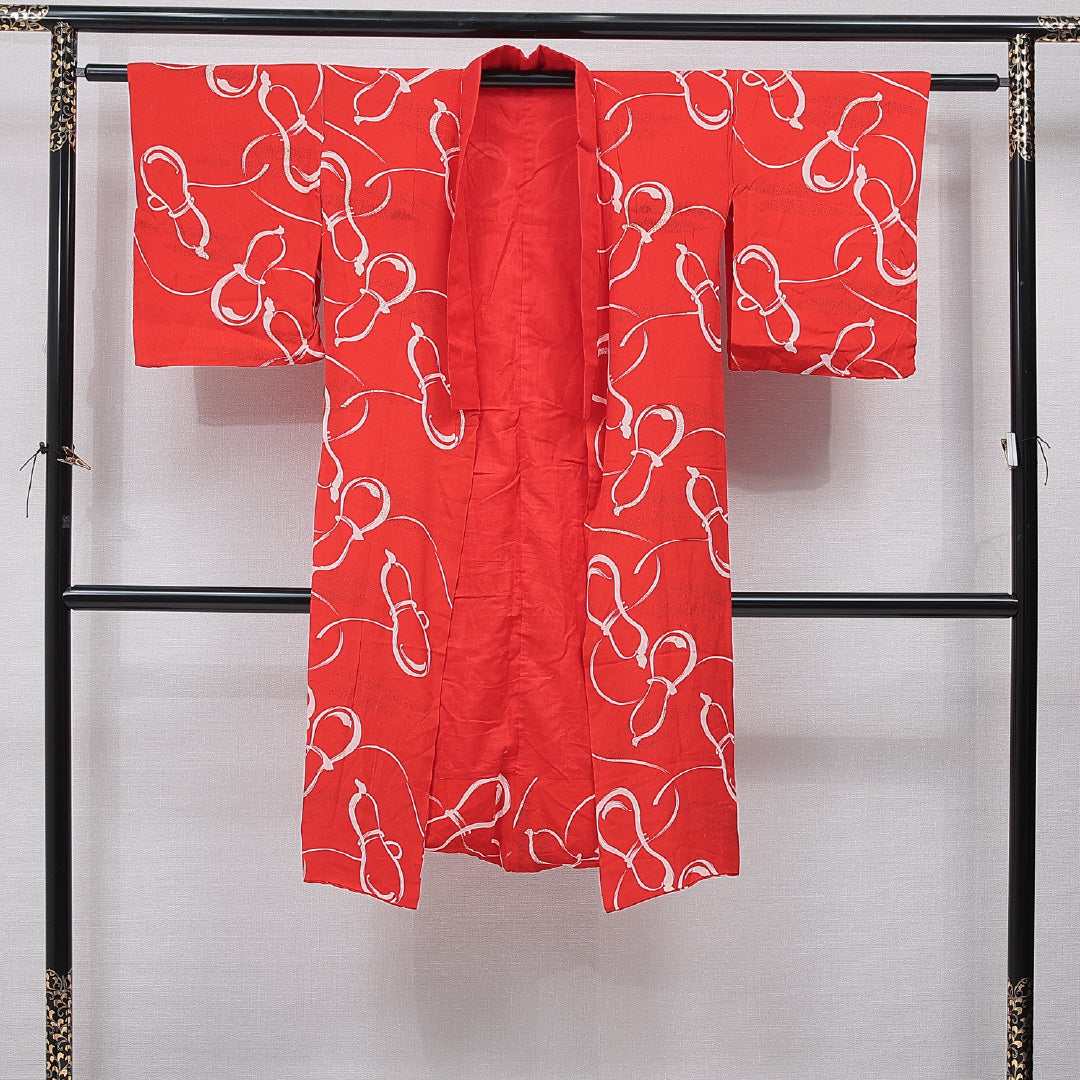 アンティーク 長襦袢 袷 身丈118cm 裄丈58cm 正絹 Bランク XSサイズ バチ衿 瓢箪 金彩 赤系 1229-15671